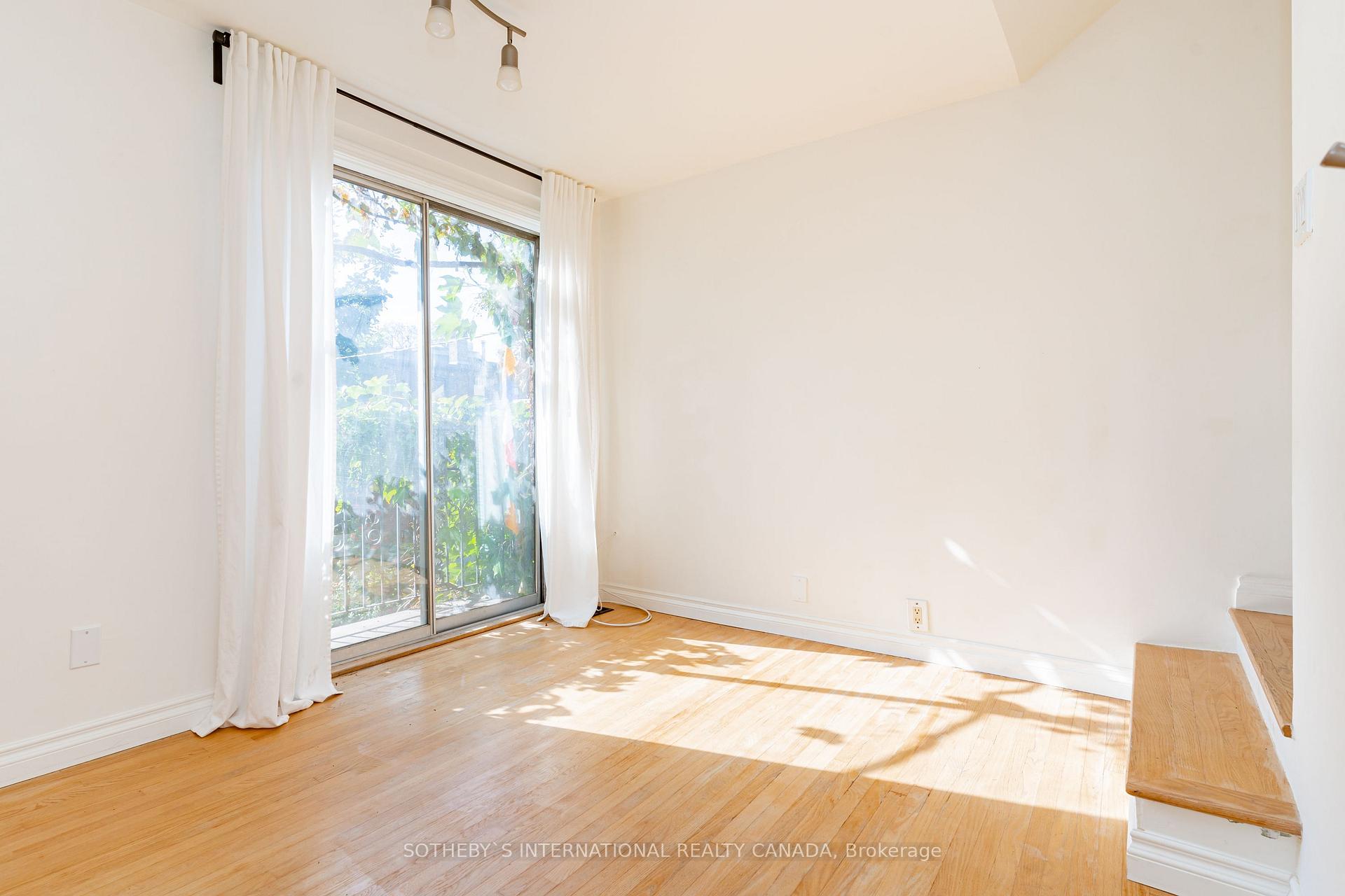 Photo 18 of Unit Unit #1, 114 Spruce Street, Toronto, Cabbagetown-South St. James Town — HOMEH