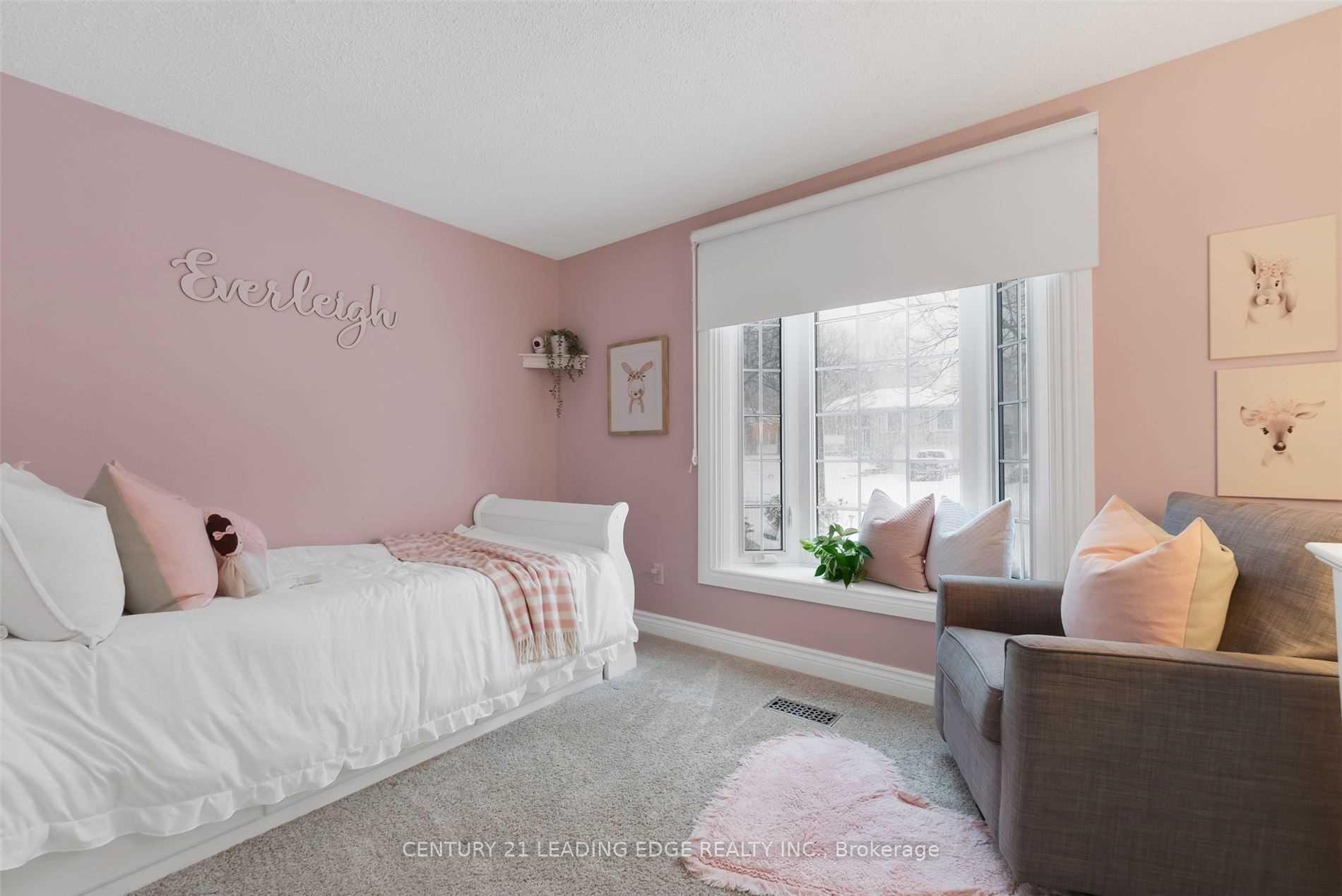 Photo 9 of Unit MAIN, 728 Downs Crescent, Oshawa, Donevan — HOMEH