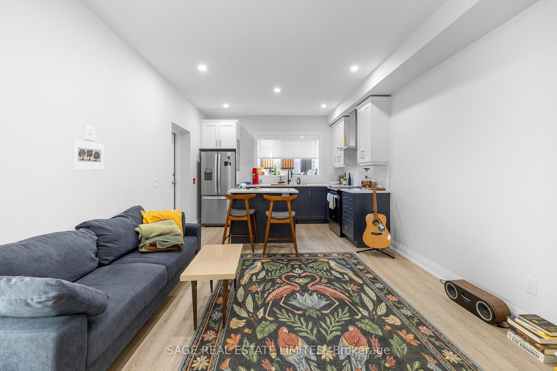 Photo 3 of Unit 2, 225 Carlton Street, Toronto, Cabbagetown-South St. James Town — HOMEH