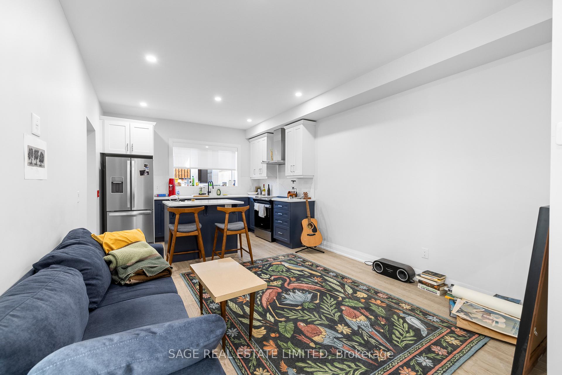 Photo 5 of Unit 2, 225 Carlton Street, Toronto, Cabbagetown-South St. James Town — HOMEH