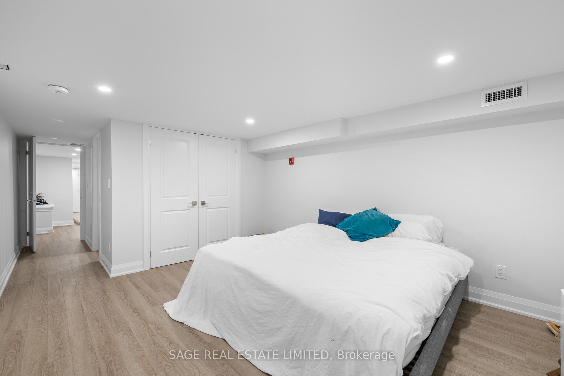 Photo 4 of Unit 2, 225 Carlton Street, Toronto, Cabbagetown-South St. James Town — HOMEH