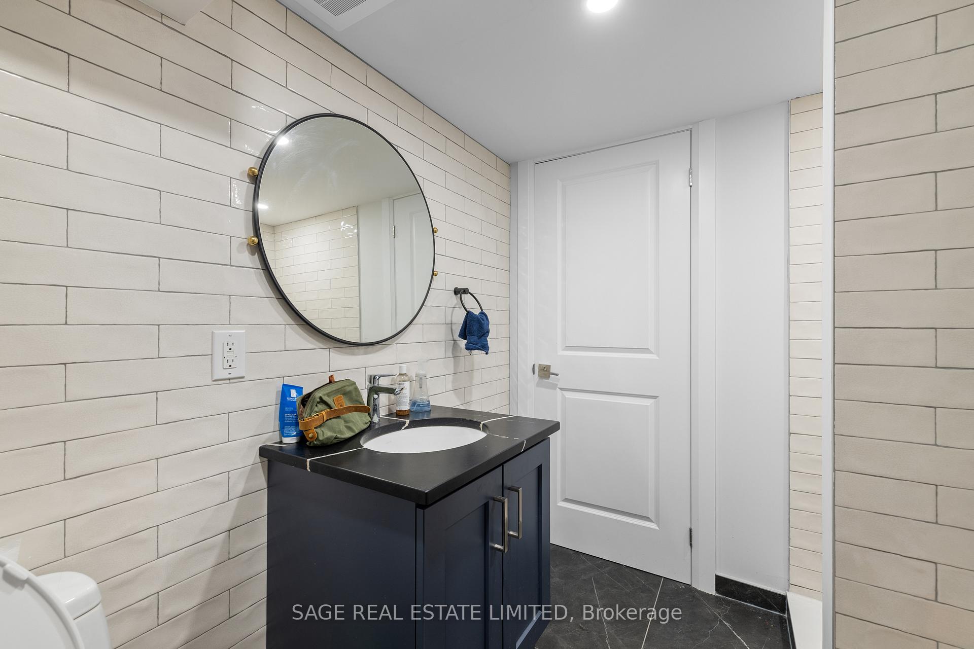 Photo 12 of Unit 2, 225 Carlton Street, Toronto, Cabbagetown-South St. James Town — HOMEH