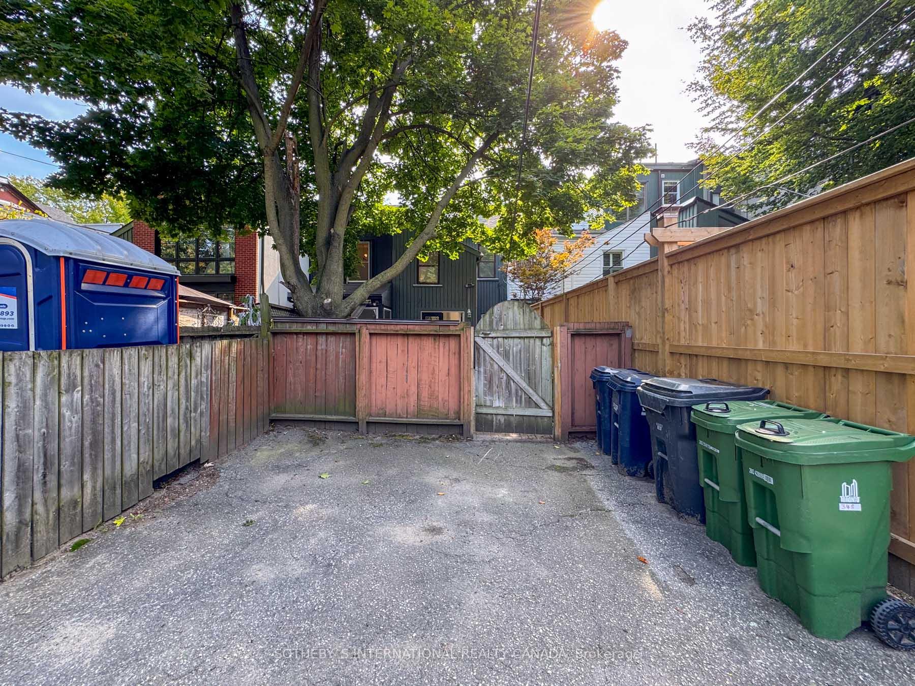 Photo 23 of 348 Wellesley Street E, Toronto, Cabbagetown-South St. James Town — HOMEH