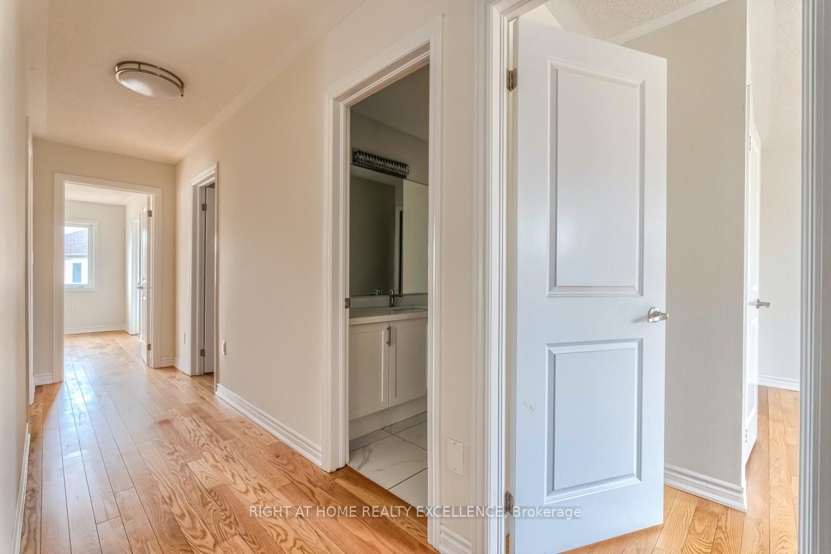 Photo 31 of 73 Nottingham Road E, Barrie, Innis-Shore — HOMEH