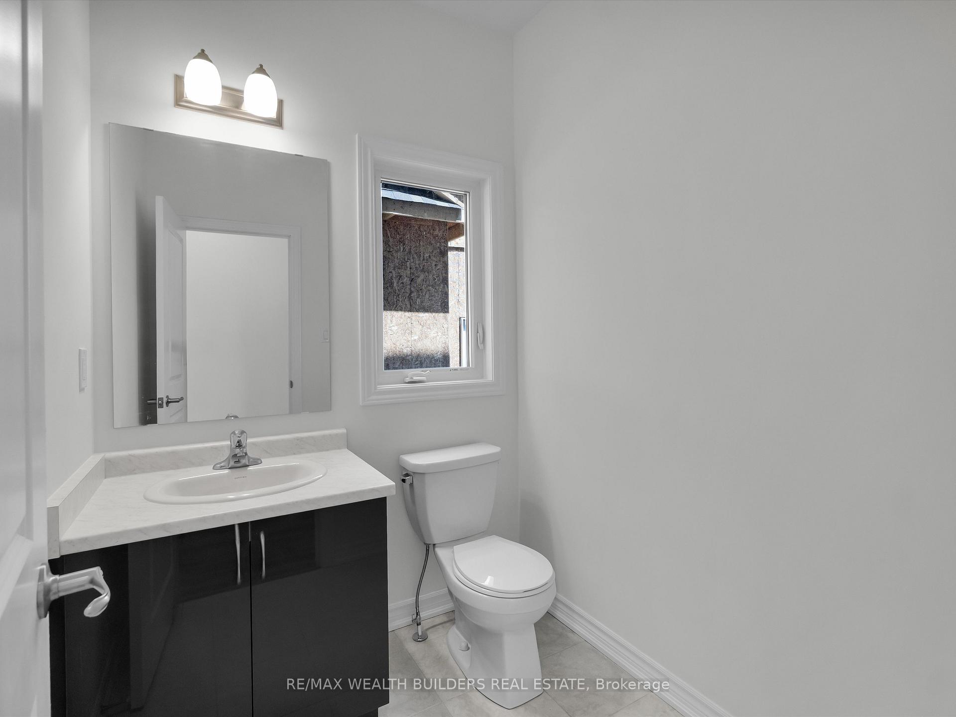 Photo 2 of 185 Mceachern Lane, Gravenhurst, Muskoka (S) — HOMEH