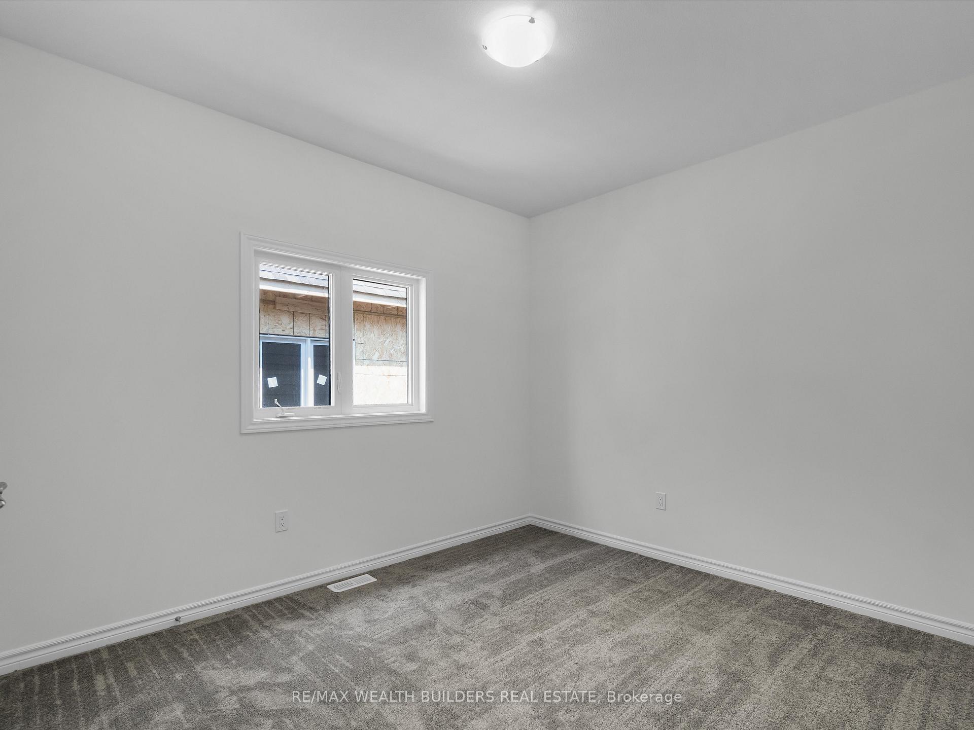Photo 24 of 185 Mceachern Lane, Gravenhurst, Muskoka (S) — HOMEH