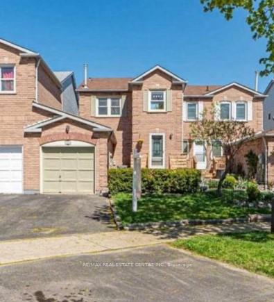 Photo 2 of 124 Cutters Crescent, Brampton, Fletcher's West — HOMEH