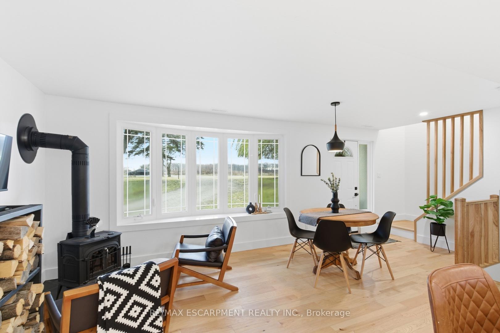 Photo 14 of 3350 Highway 56, Hamilton, Rural Glanbrook — HOMEH