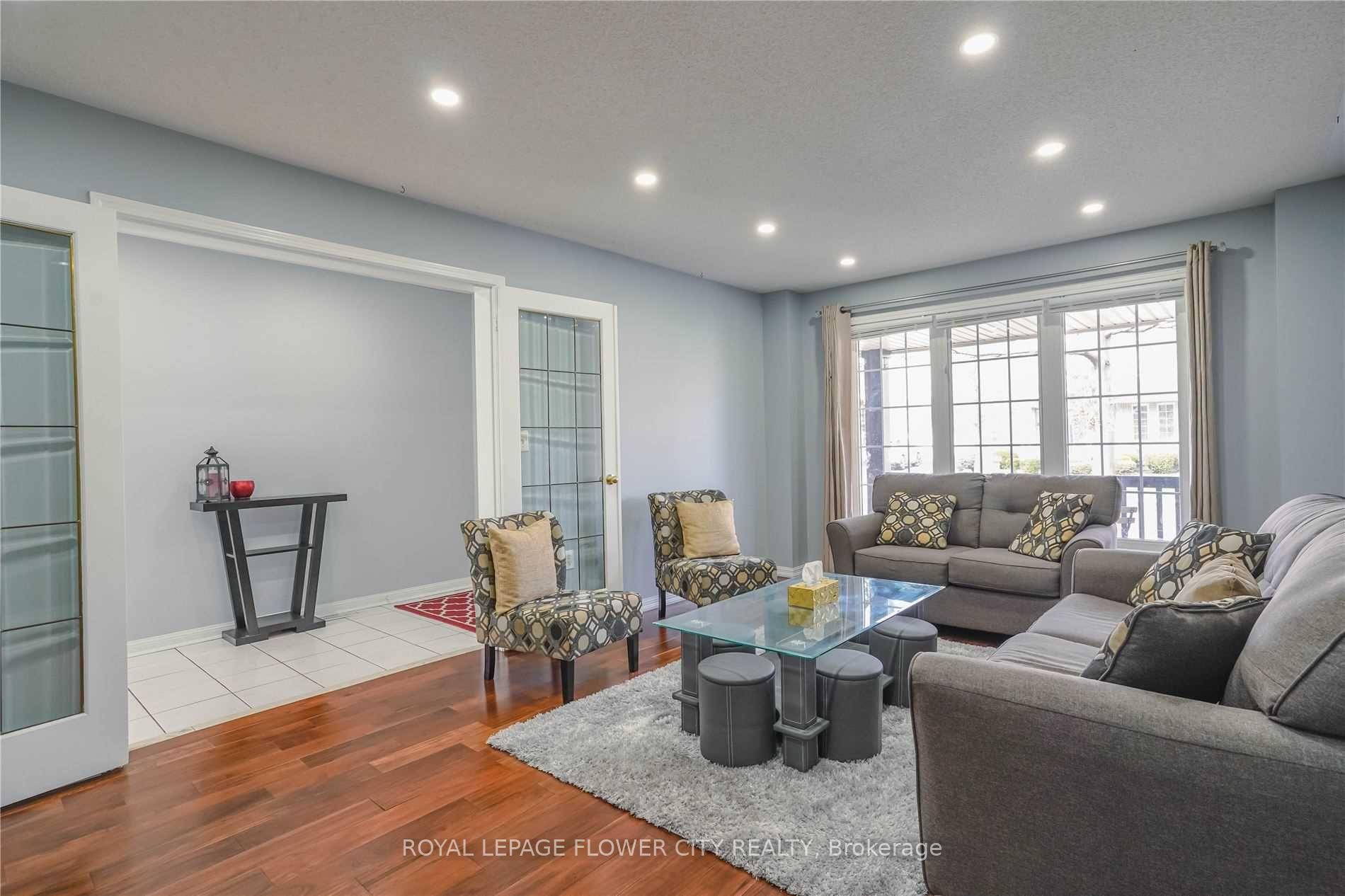 Photo 17 of Unit Main, 77 Whitwell Drive, Brampton, Vales of Castlemore — HOMEH