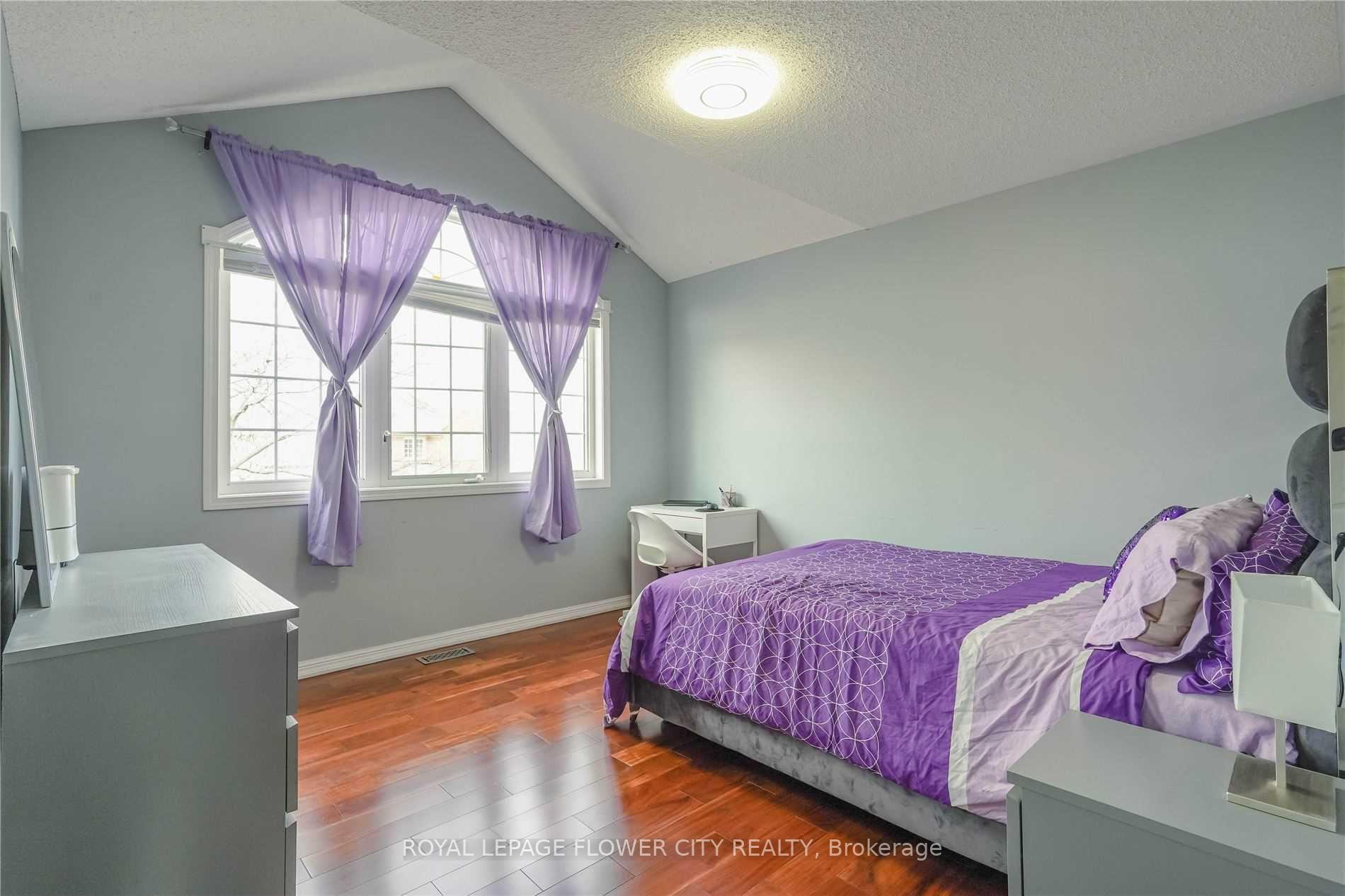 Photo 8 of Unit Main, 77 Whitwell Drive, Brampton, Vales of Castlemore — HOMEH