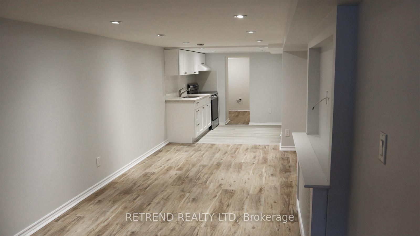 Photo 3 of Unit Bsmt, 4 Walder Avenue, Toronto, Mount Pleasant East — HOMEH