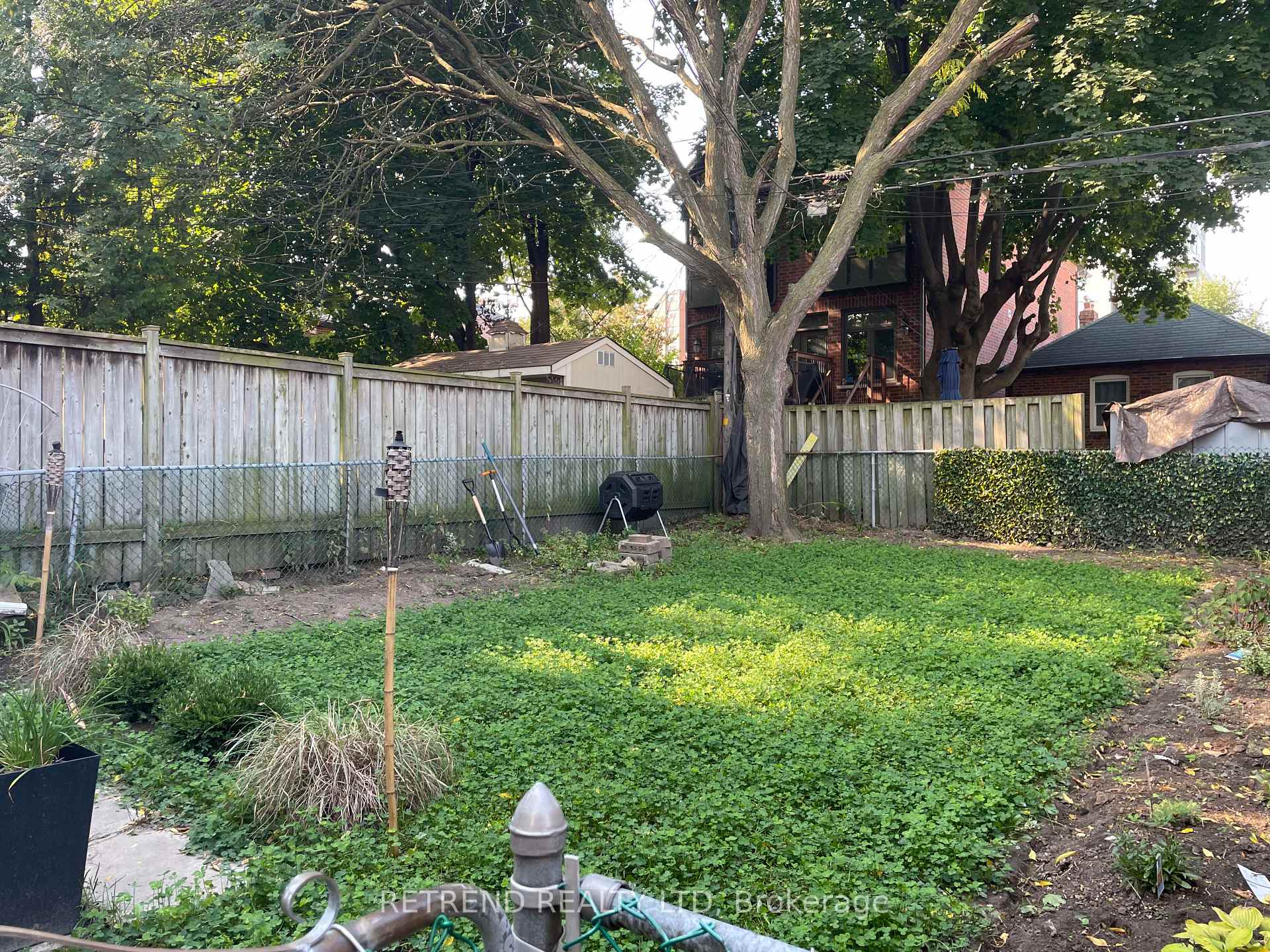 Photo 8 of Unit Bsmt, 4 Walder Avenue, Toronto, Mount Pleasant East — HOMEH
