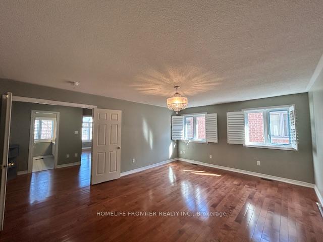 Photo 8 of Unit Main/2nd Floor, 89 Ascalon Drive, Vaughan, Patterson — HOMEH