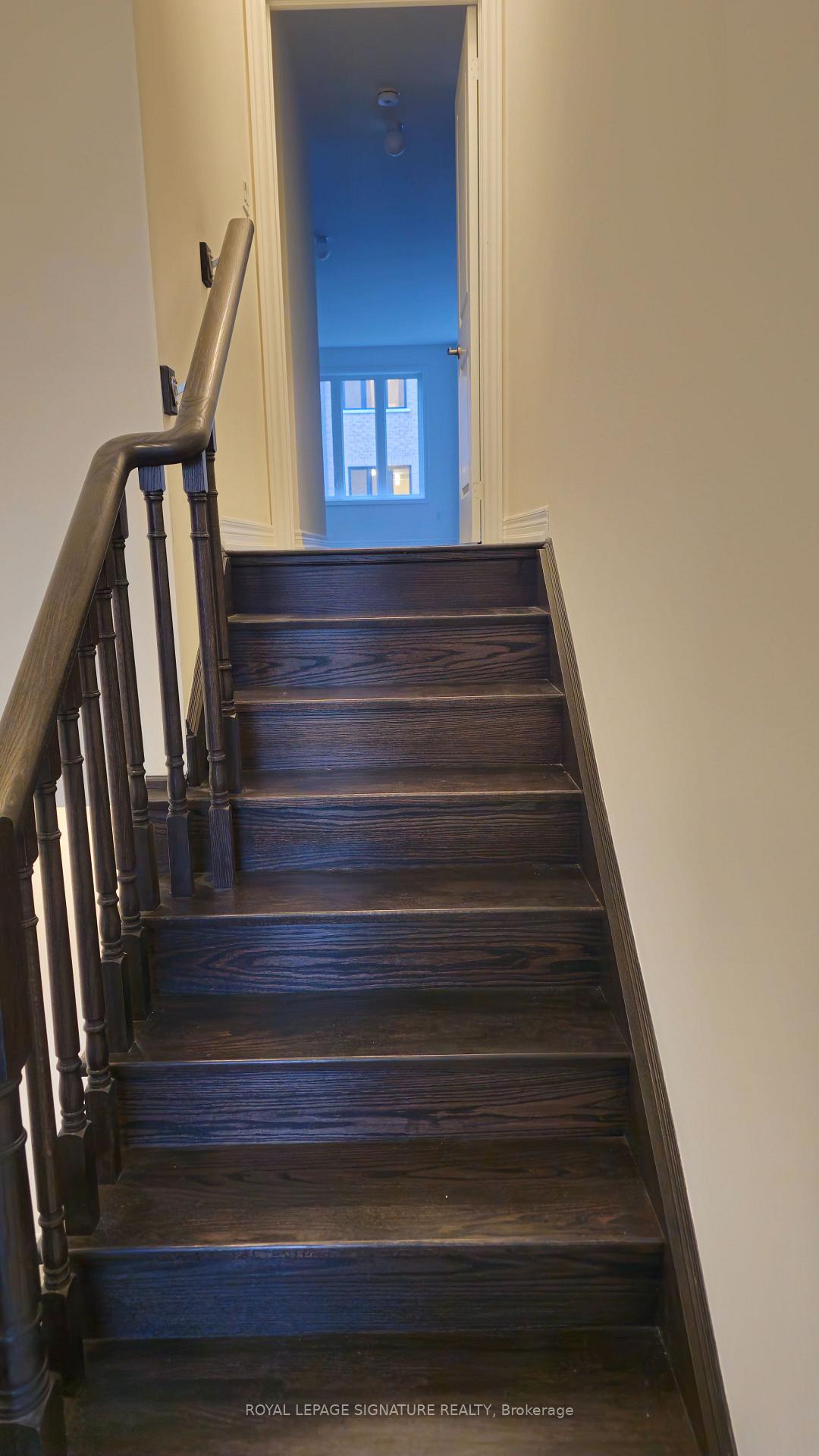 Photo 8 of Unit Upper, 72 Singhampton Road, Vaughan, Kleinburg — HOMEH