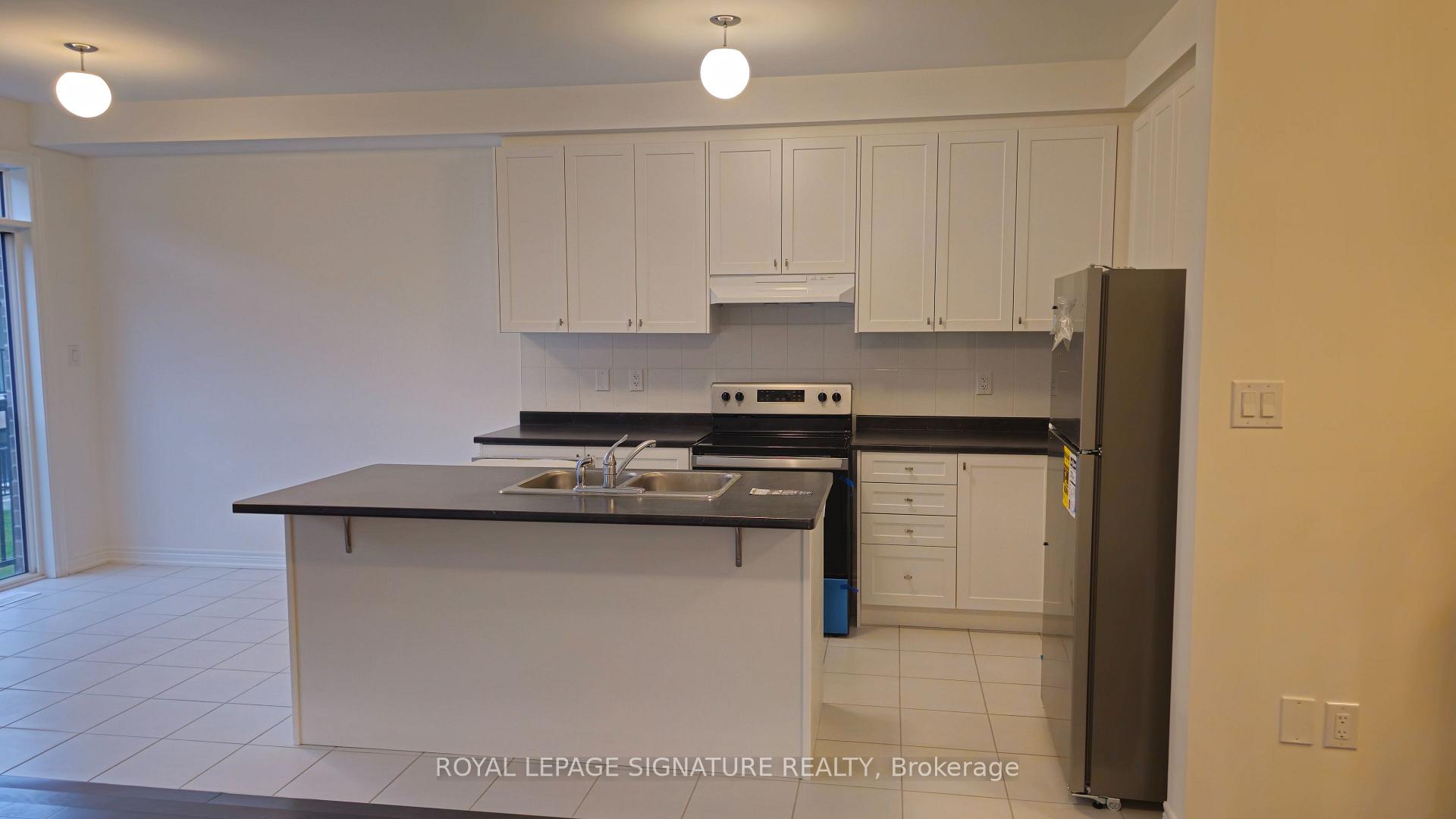 Photo 21 of Unit Upper, 72 Singhampton Road, Vaughan, Kleinburg — HOMEH