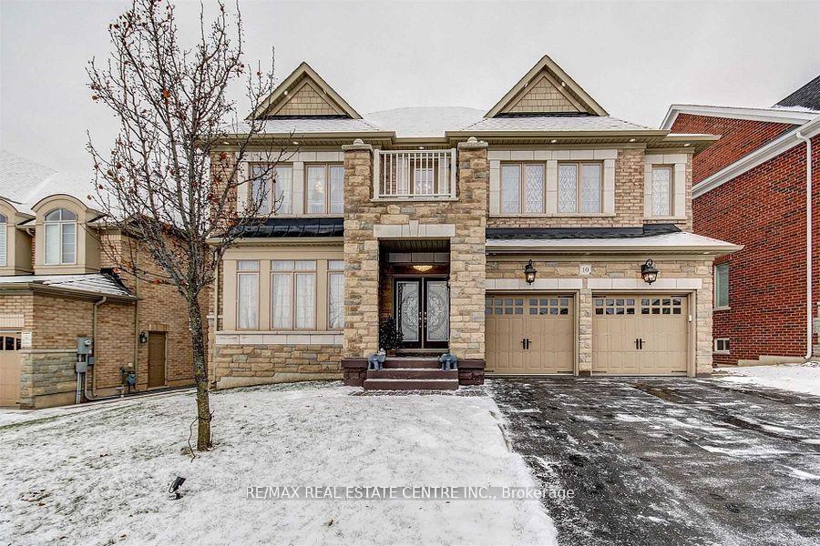 Front of Unit Bsmt, 10 Fort Williams Drive