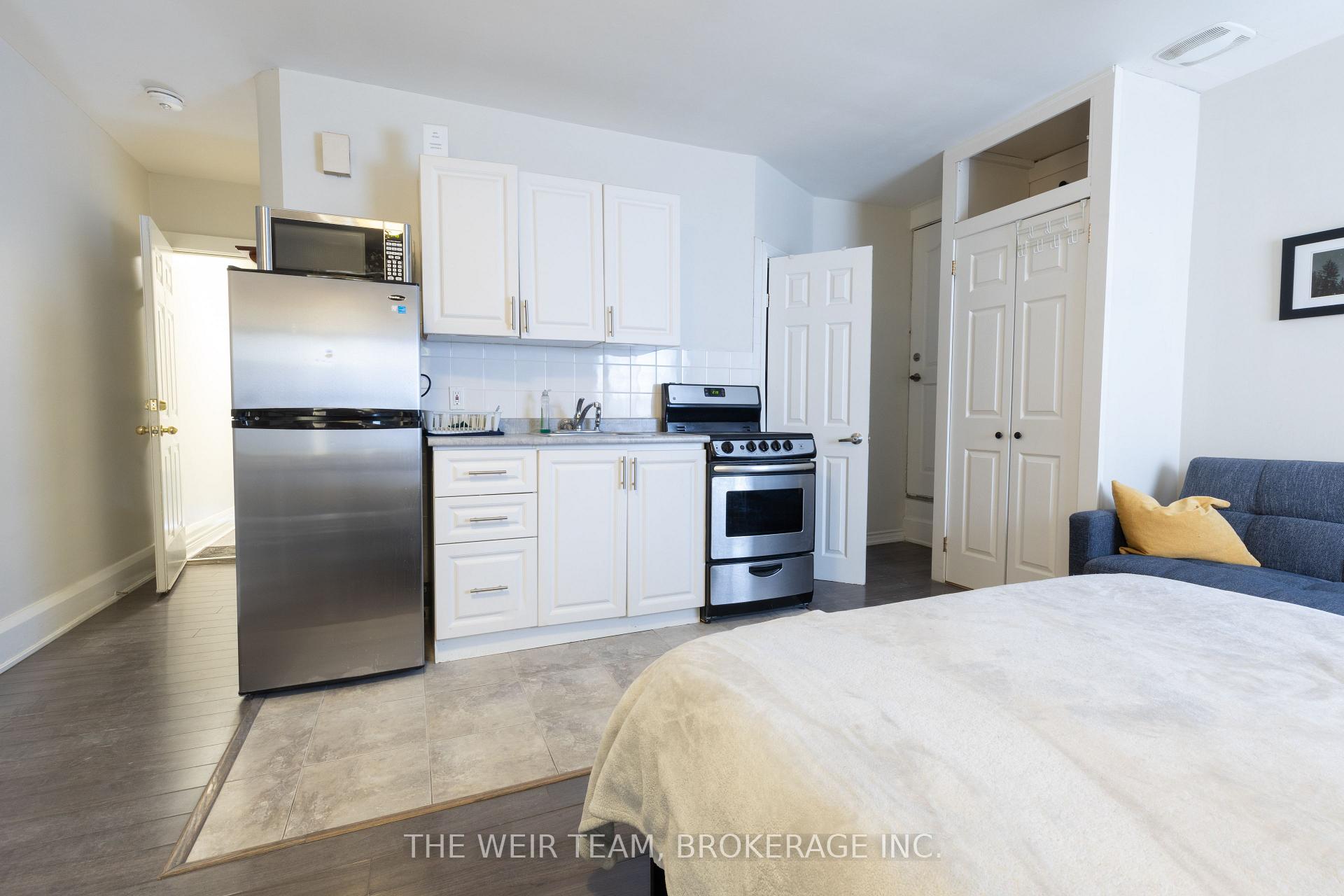 Photo 6 of 2040 Danforth Avenue, Toronto, Woodbine-Lumsden — HOMEH