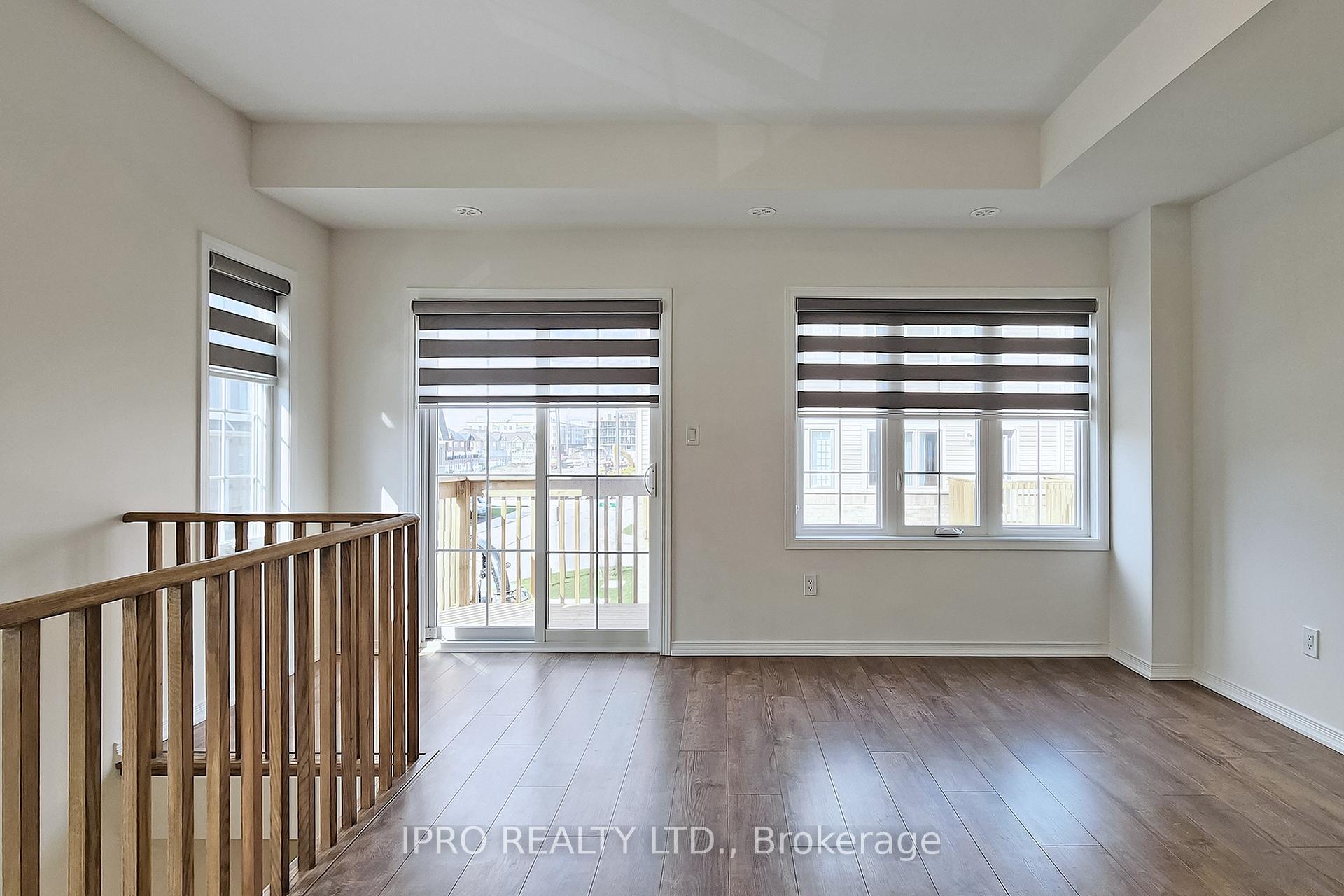 Photo 4 of Unit 114, 2550 Barbarolli Path, Oshawa, Windfields — HOMEH
