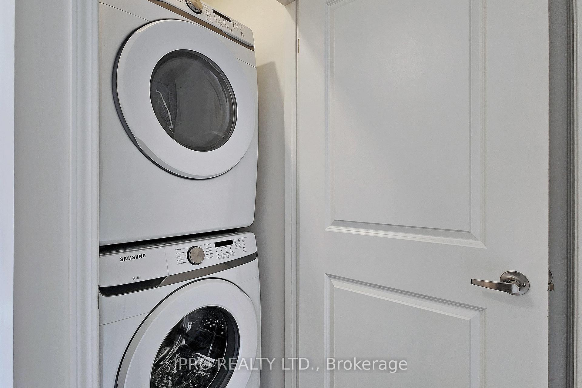 Photo 10 of Unit 114, 2550 Barbarolli Path, Oshawa, Windfields — HOMEH