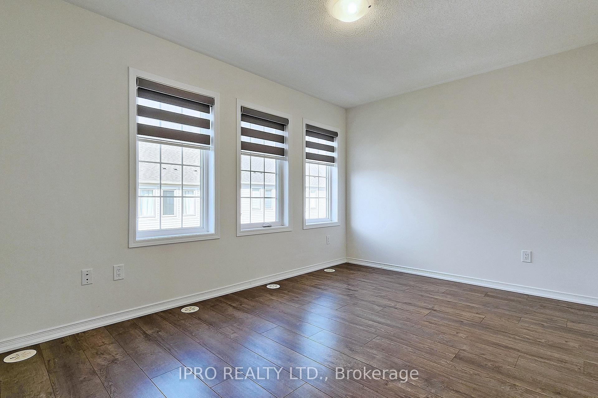 Photo 21 of Unit 114, 2550 Barbarolli Path, Oshawa, Windfields — HOMEH