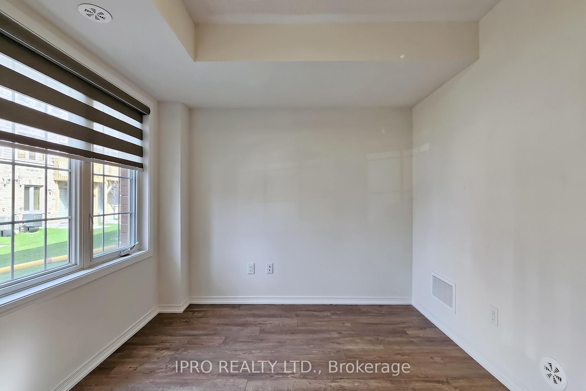 Photo 41 of Unit 114, 2550 Barbarolli Path, Oshawa, Windfields — HOMEH