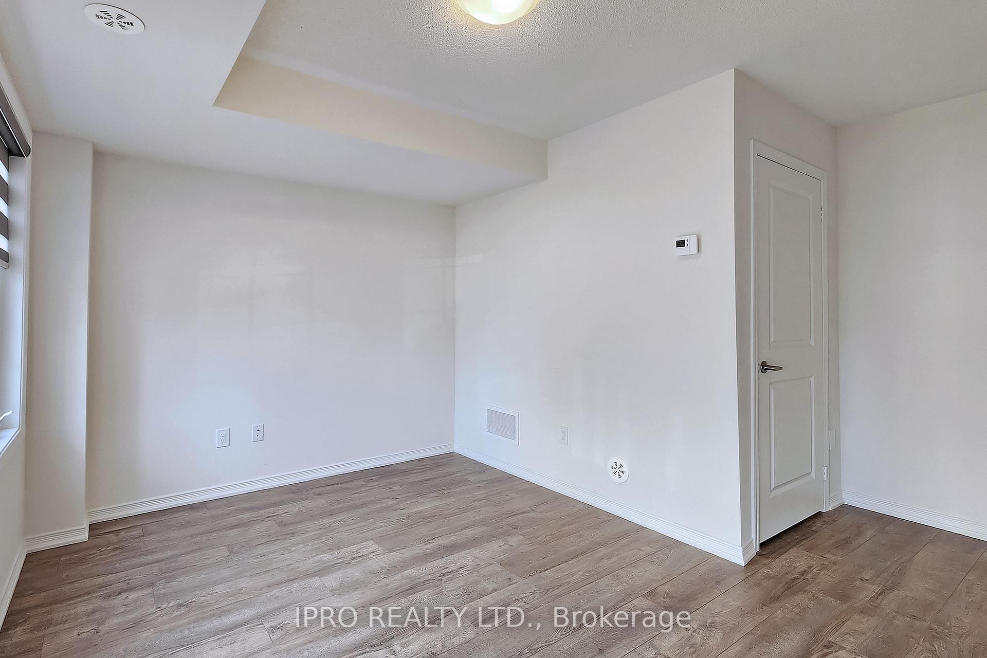 Photo 44 of Unit 114, 2550 Barbarolli Path, Oshawa, Windfields — HOMEH