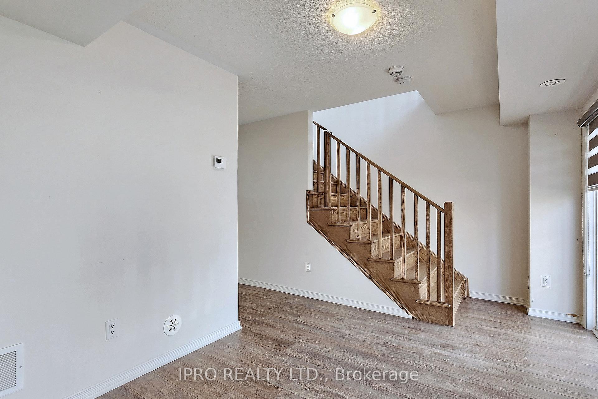 Photo 42 of Unit 114, 2550 Barbarolli Path, Oshawa, Windfields — HOMEH