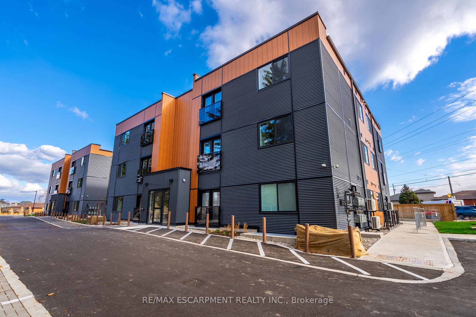 Photo 1 of Unit 304, 259 King Street E, Hamilton, Stoney Creek — HOMEH