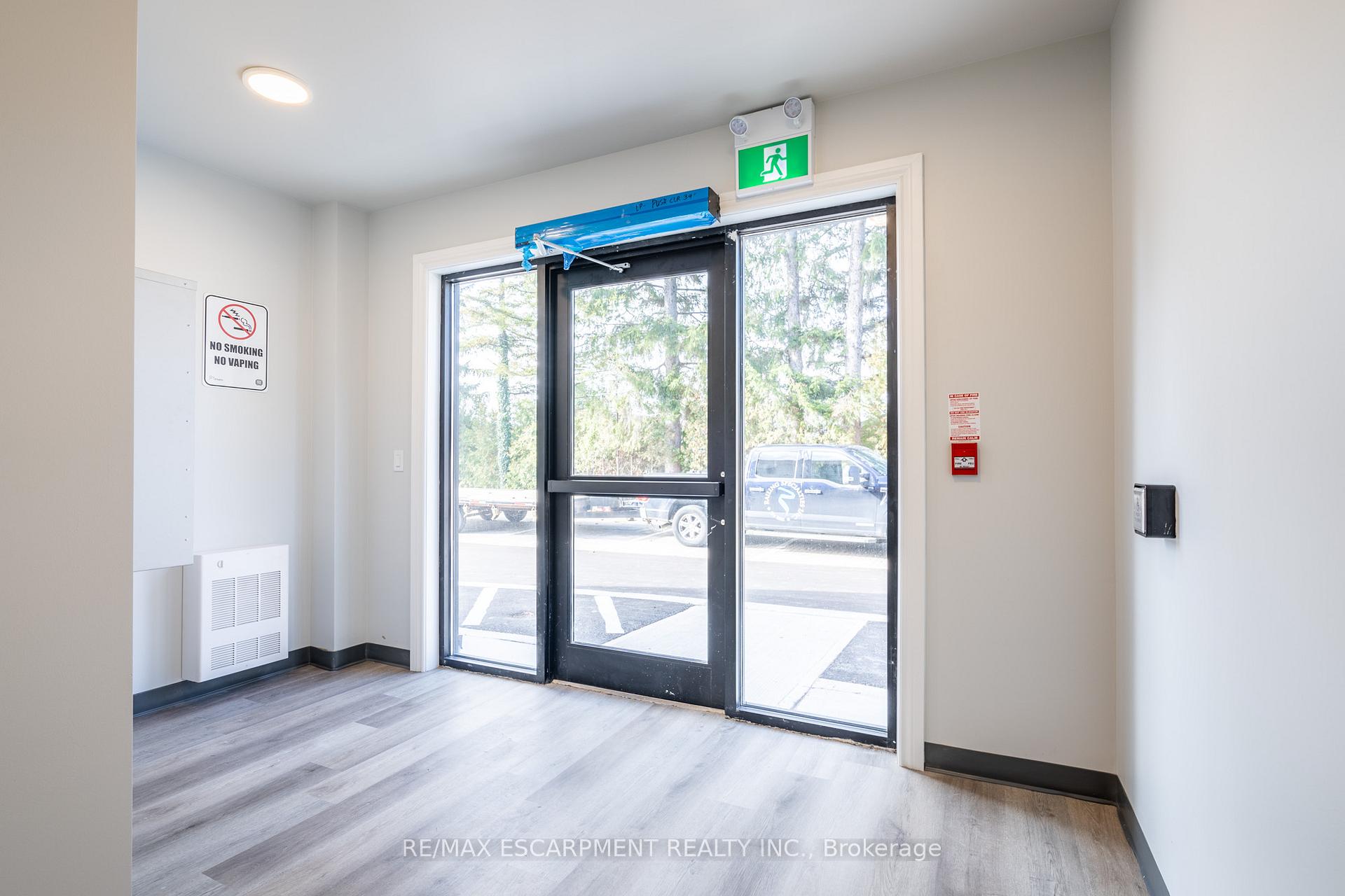 Photo 4 of Unit 304, 259 King Street E, Hamilton, Stoney Creek — HOMEH