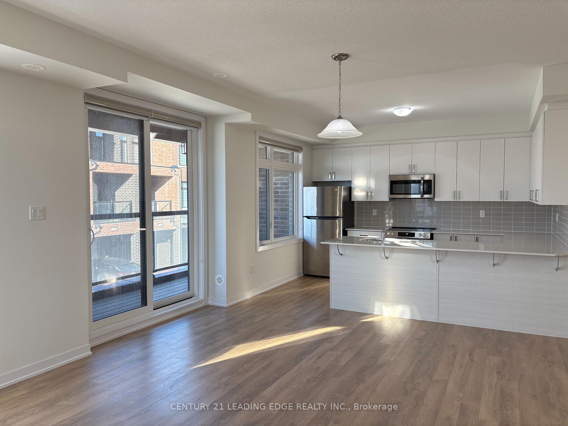 Photo 3 of Unit 905, 1865 Pickering Parkway, Pickering, Village East — HOMEH