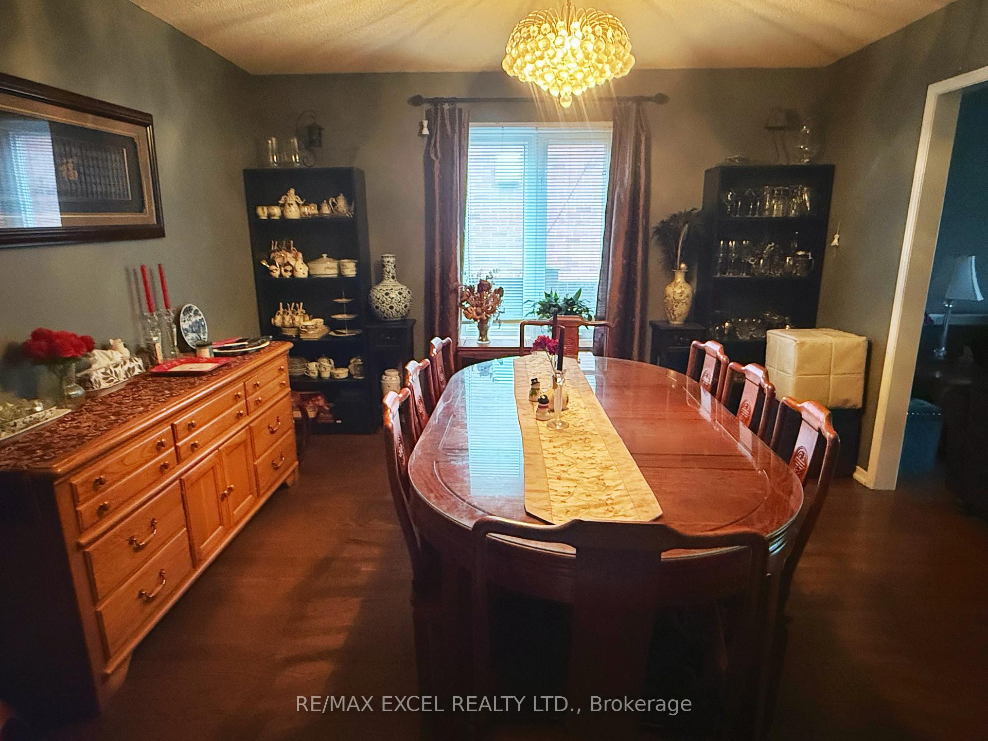 Photo 7 of Unit 2nd Floor, 7 Lincoln Place, Markham, Markville — HOMEH