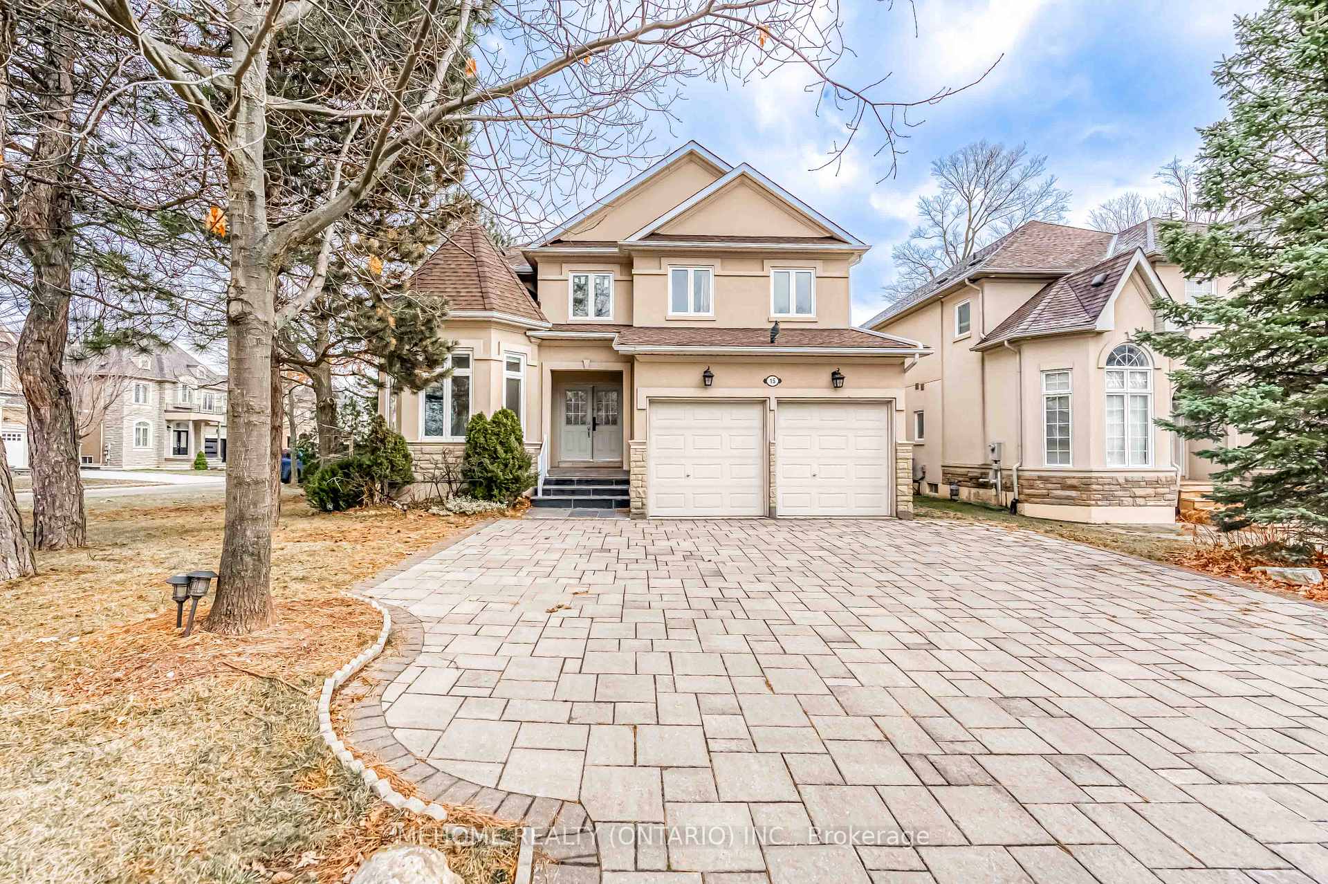 Photo 1 of 15 Warden Woods Court, Markham, Cachet — HOMEH