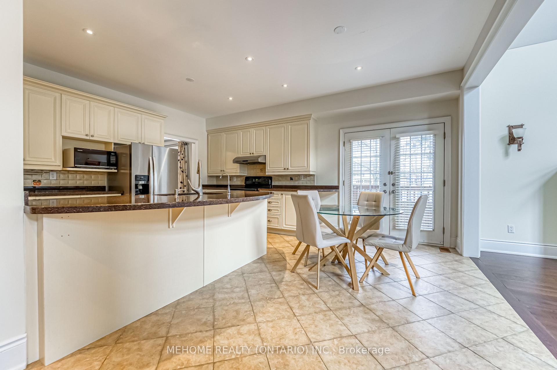 Photo 17 of 15 Warden Woods Court, Markham, Cachet — HOMEH