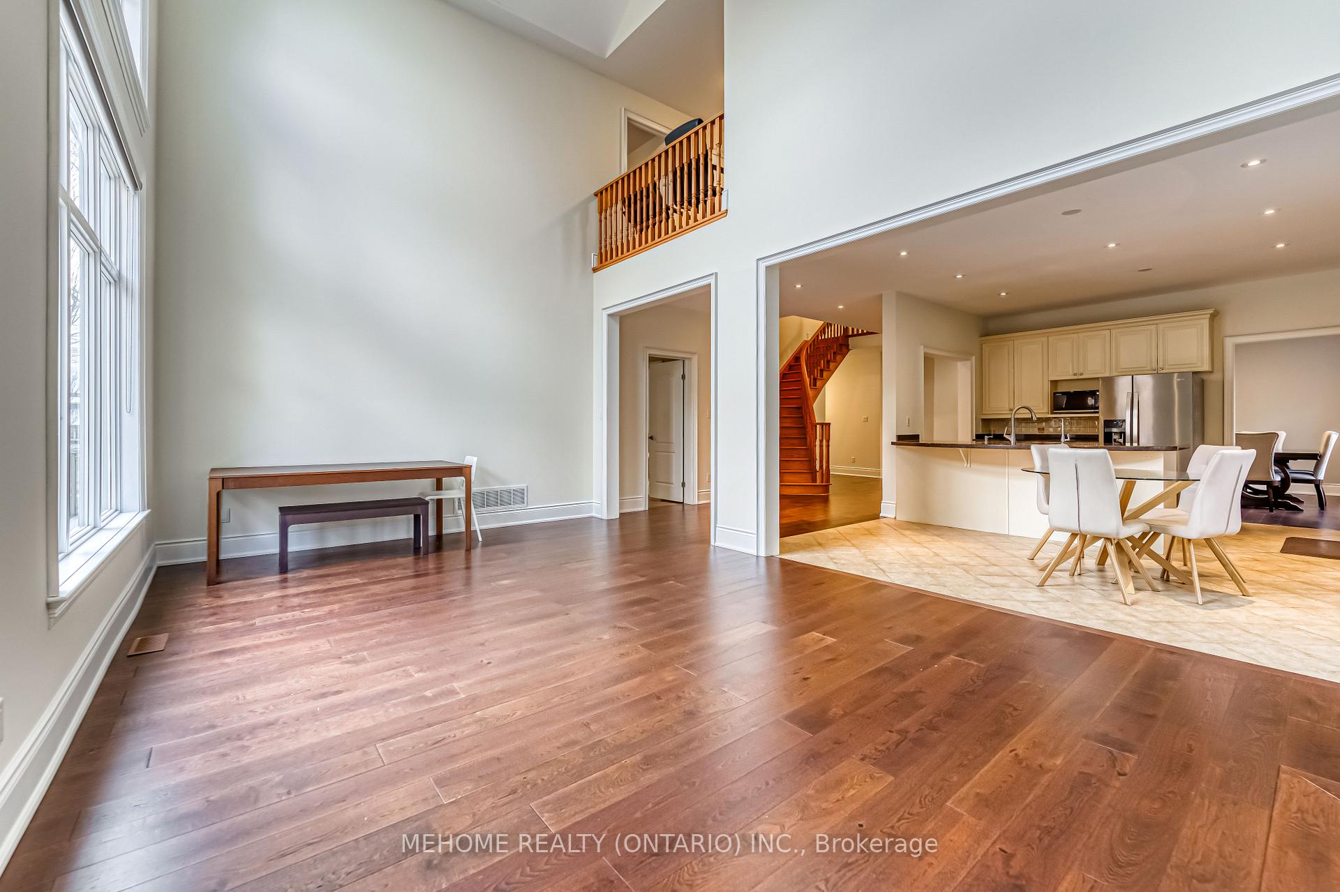 Photo 13 of 15 Warden Woods Court, Markham, Cachet — HOMEH