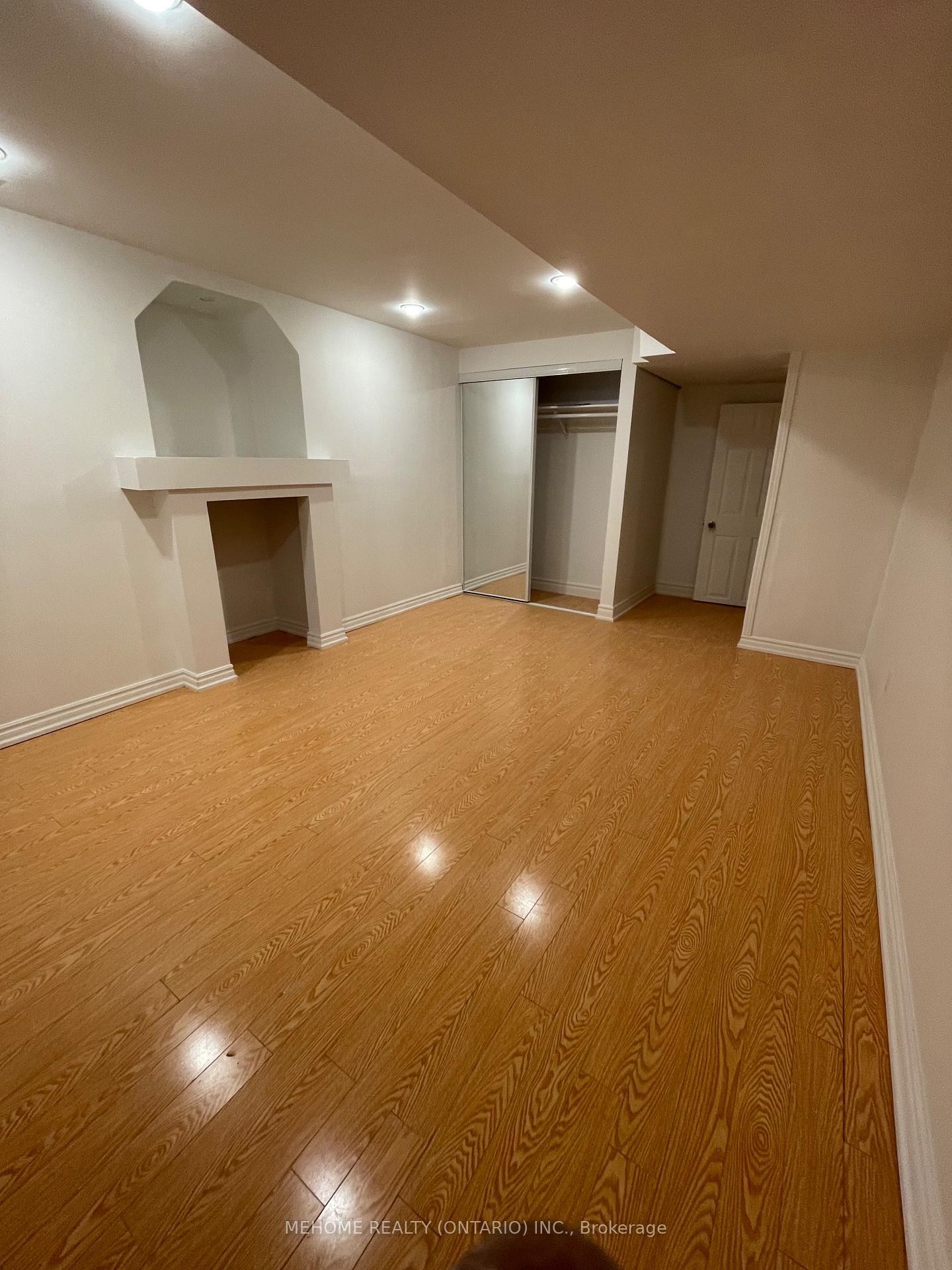 Photo 3 of Unit Bsmt, 7 Stern Gate, Vaughan, Vellore Village — HOMEH