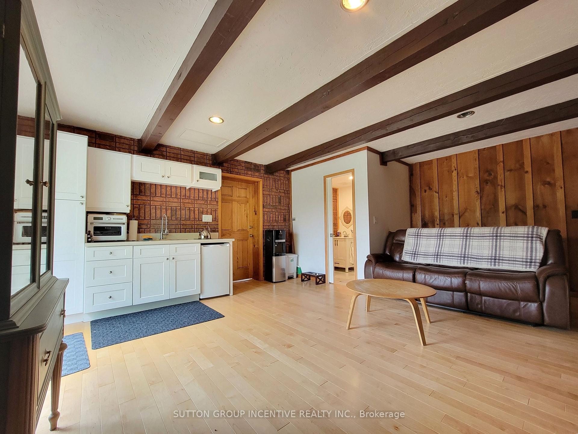 Photo 2 of 4505 County Rd 124, Clearview, Rural Clearview — HOMEH