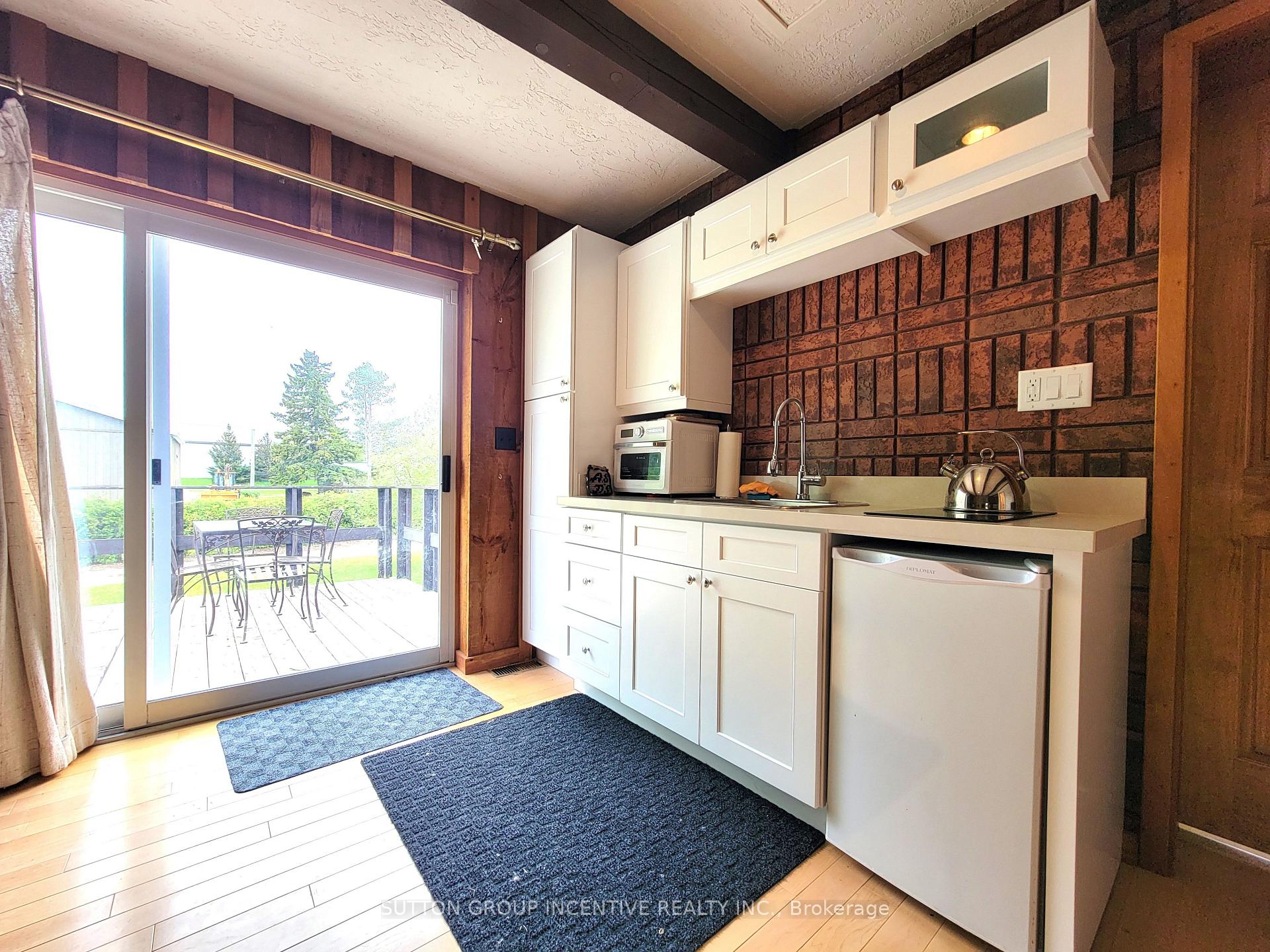 Photo 16 of 4505 County Rd 124, Clearview, Rural Clearview — HOMEH