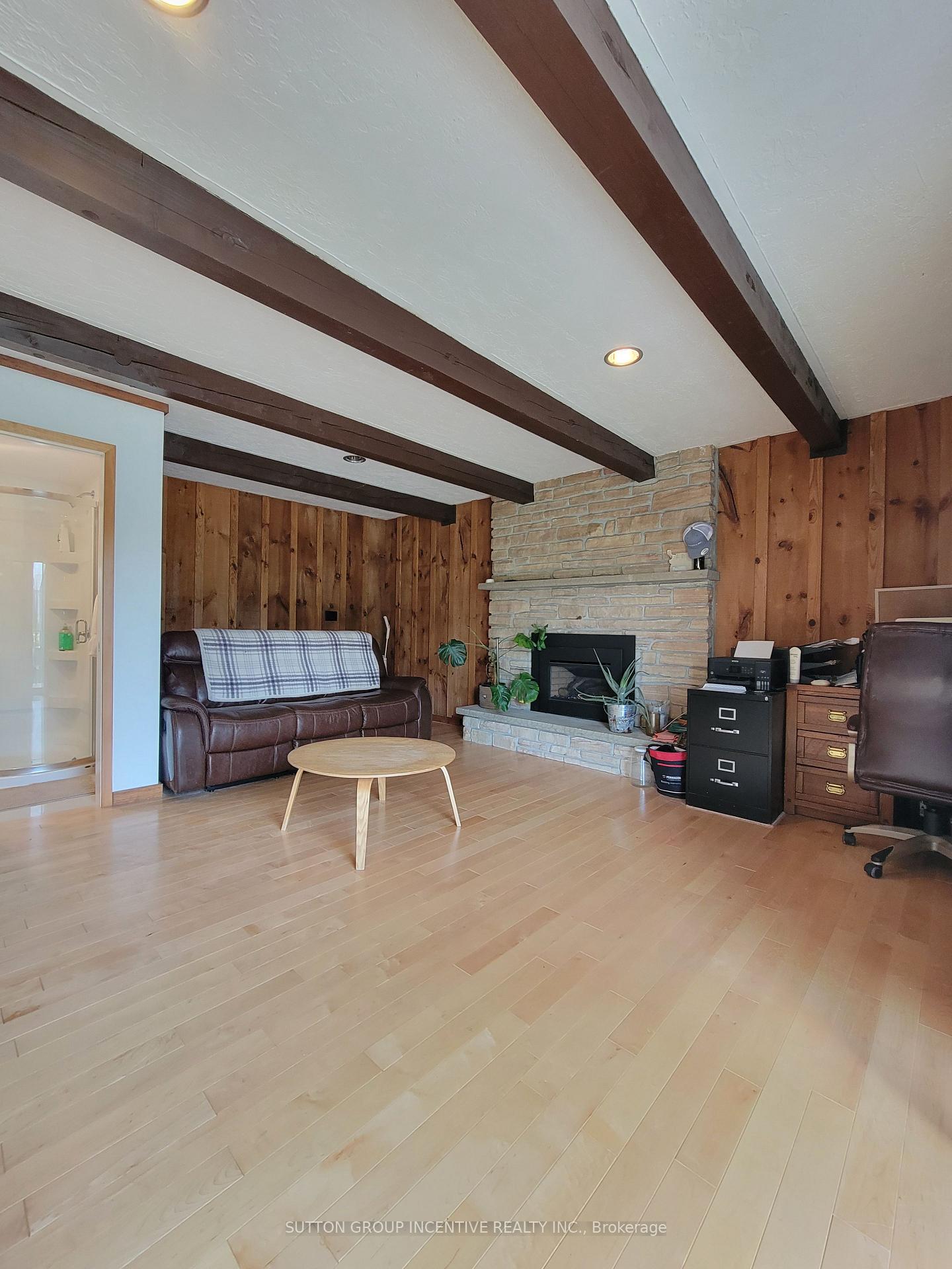 Photo 4 of 4505 County Rd 124, Clearview, Rural Clearview — HOMEH