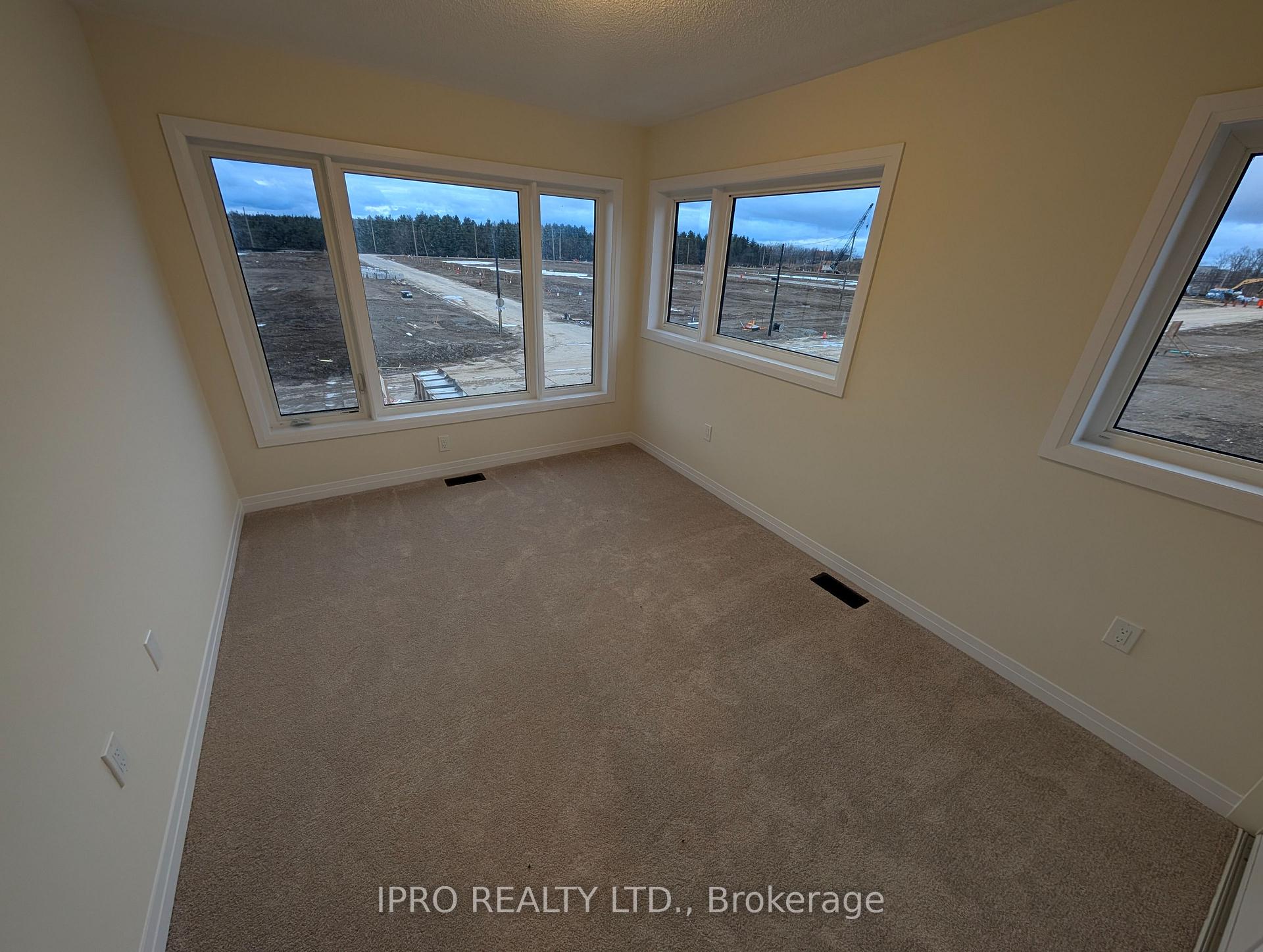 Photo 8 of 127 Allway Road, Grimsby, Grimsby Escarpment — HOMEH
