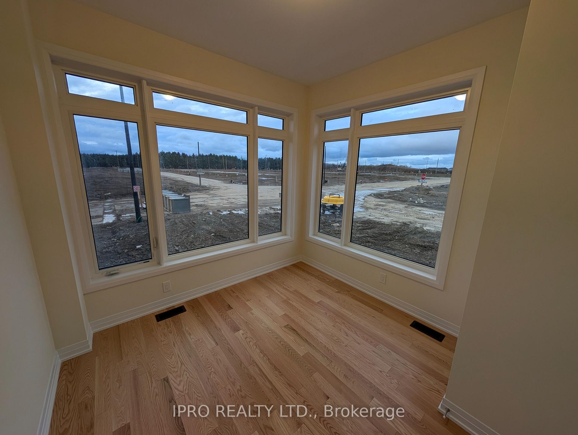 Photo 6 of 127 Allway Road, Grimsby, Grimsby Escarpment — HOMEH