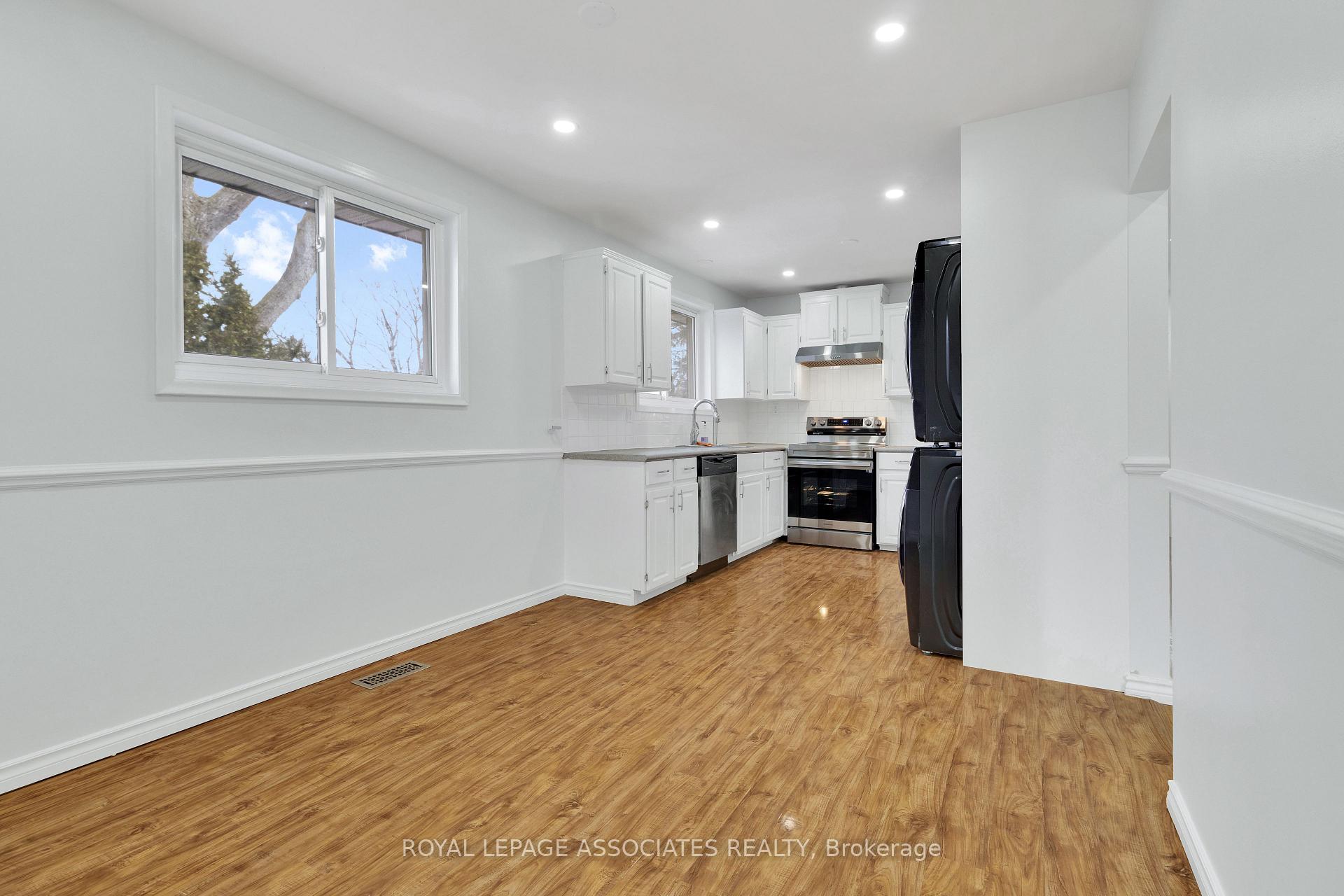 Photo 8 of Unit Main Floor, 846 Antonio Street, Pickering, Bay Ridges — HOMEH