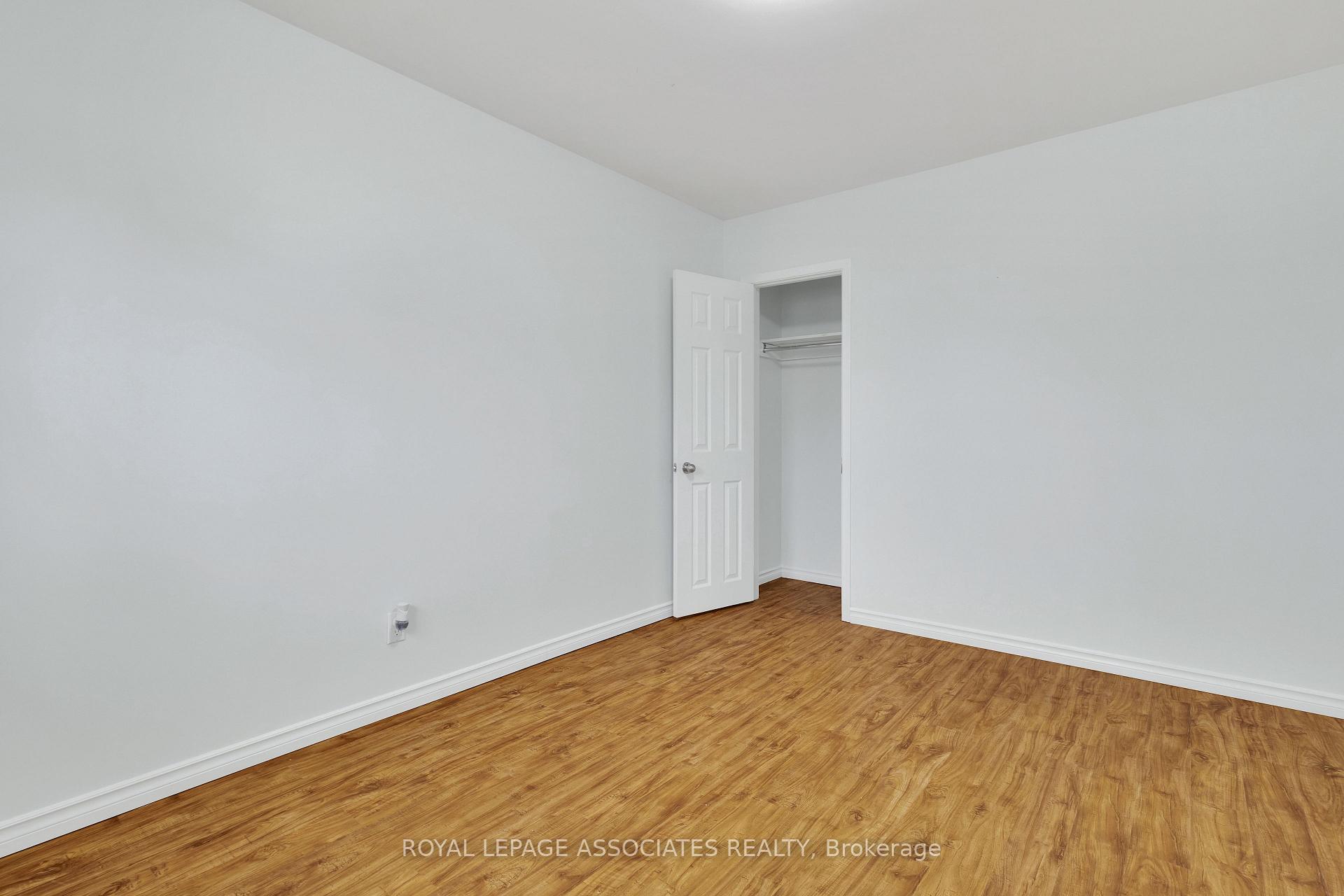 Photo 12 of Unit Main Floor, 846 Antonio Street, Pickering, Bay Ridges — HOMEH