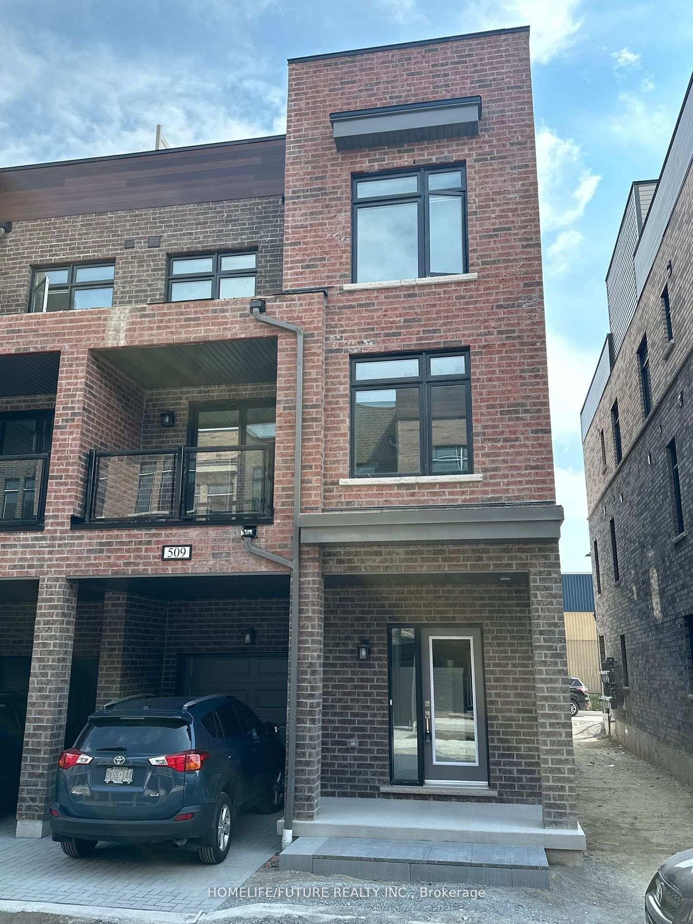 Photo 1 of Unit 509, 1865 Pickering Parkway, Pickering, Town Centre — HOMEH