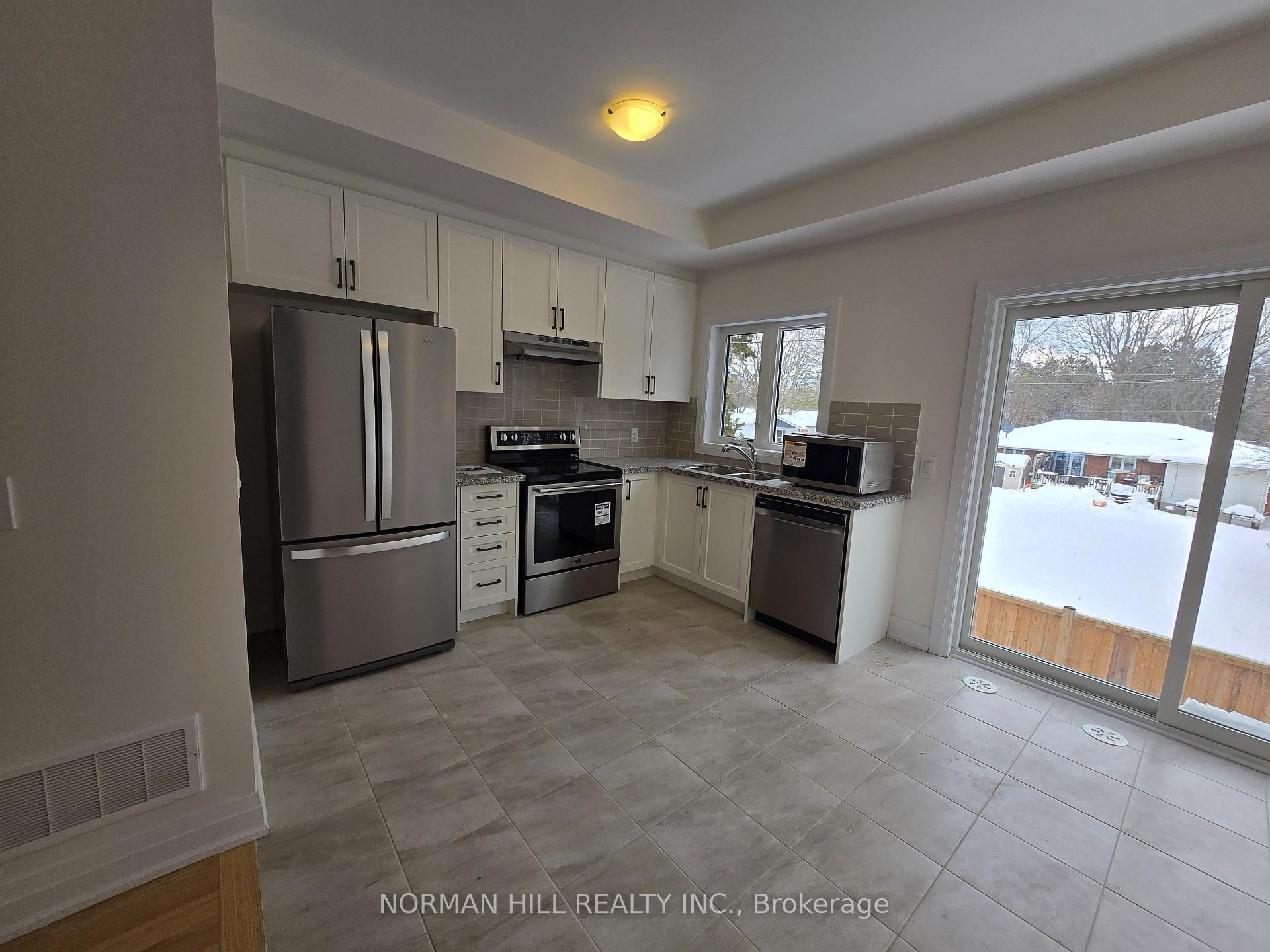 Photo 6 of Unit 13, 51 Marret Lane, Clarington, Newcastle — HOMEH