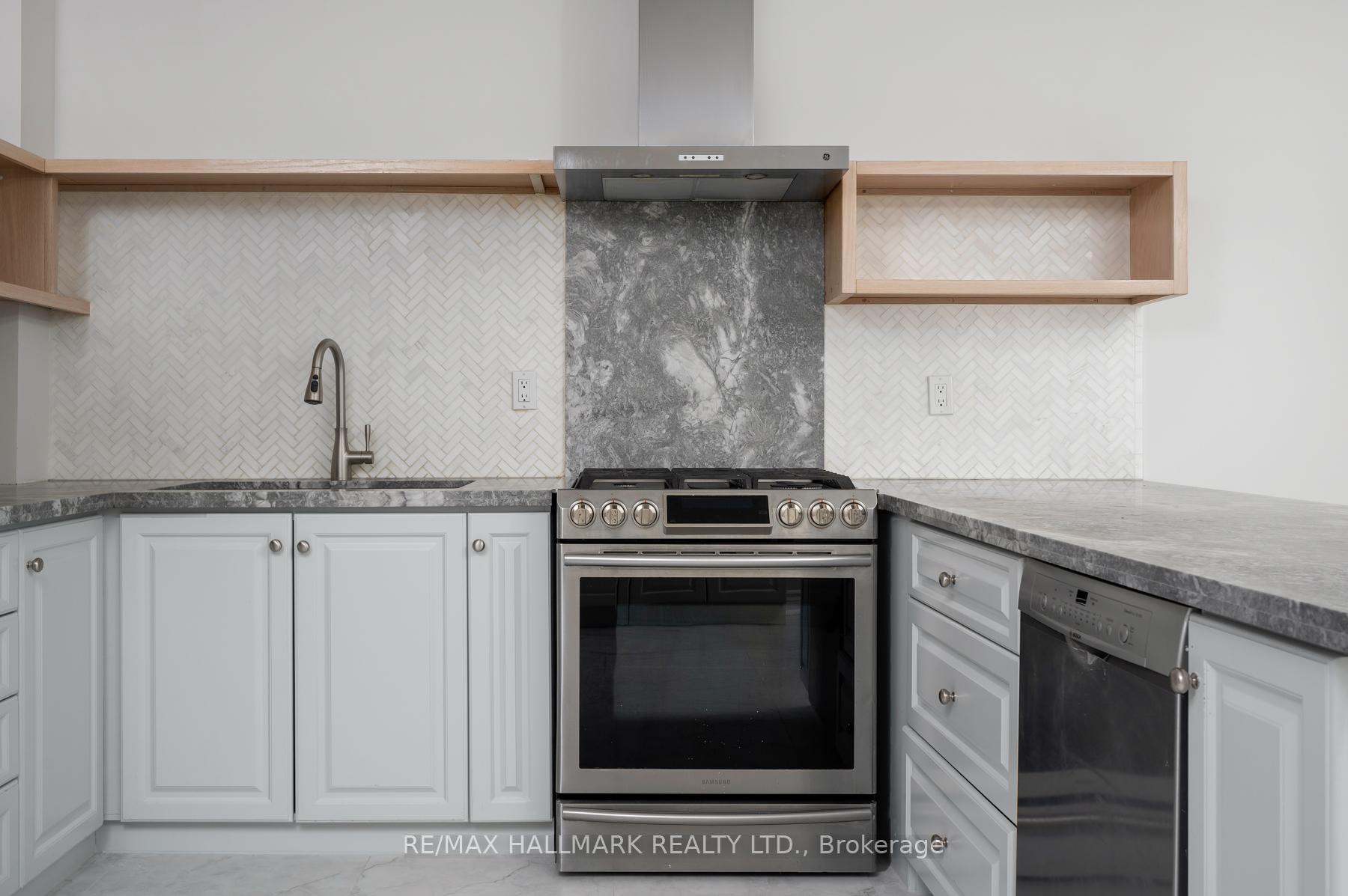 Photo 19 of 17A Robina Avenue, Toronto, Oakwood Village — HOMEH