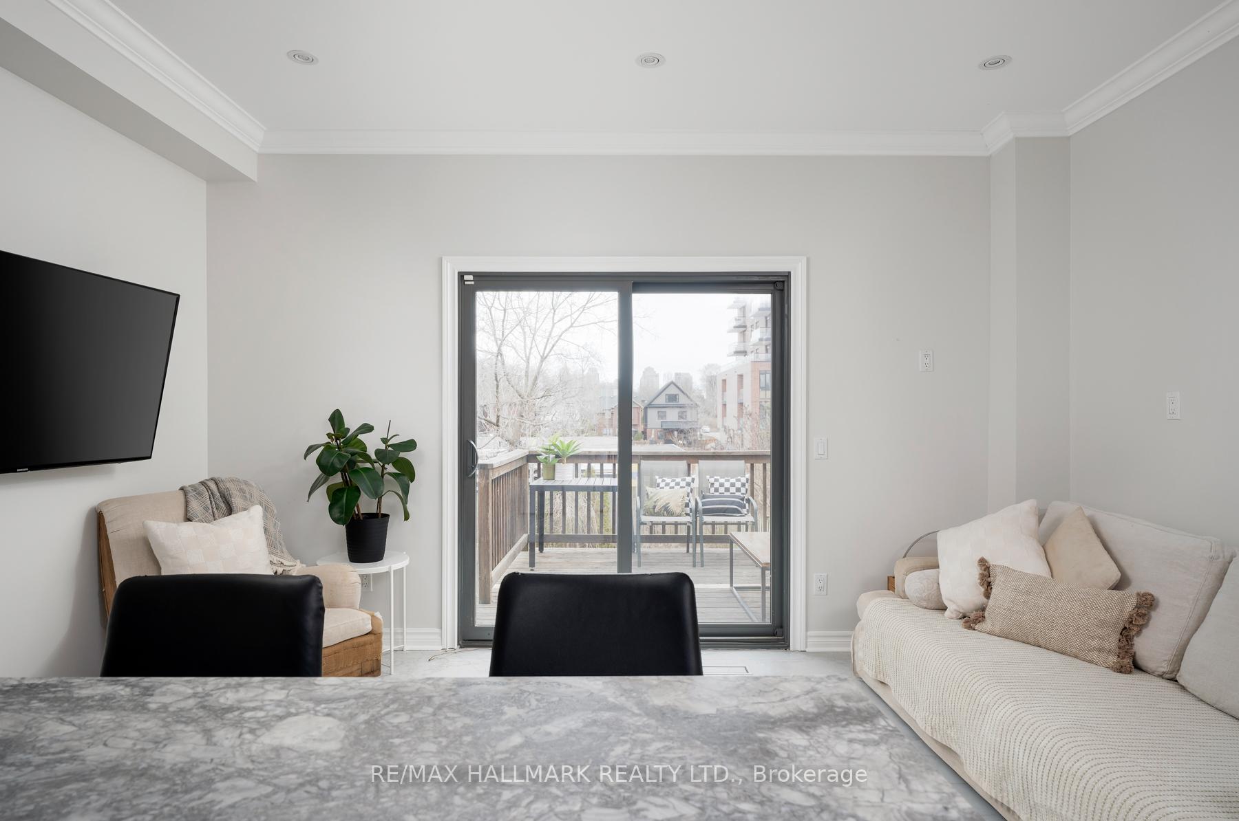 Photo 14 of 17A Robina Avenue, Toronto, Oakwood Village — HOMEH