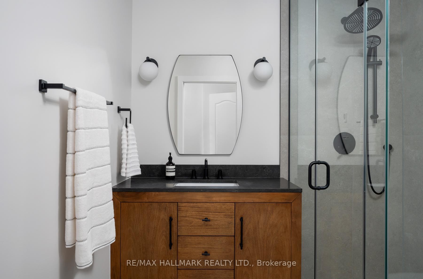 Photo 18 of 17A Robina Avenue, Toronto, Oakwood Village — HOMEH