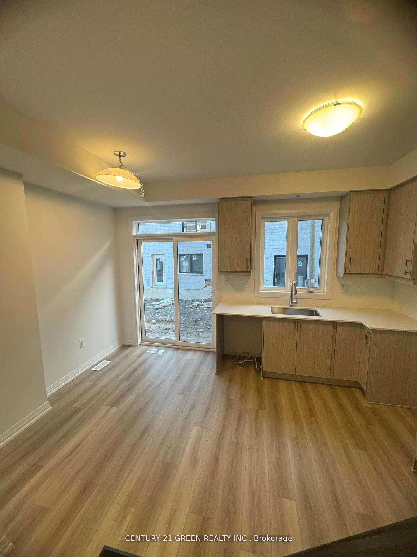 Photo 2 of Unit 85, 55 Tom Brown Drive, Brant, Paris — HOMEH