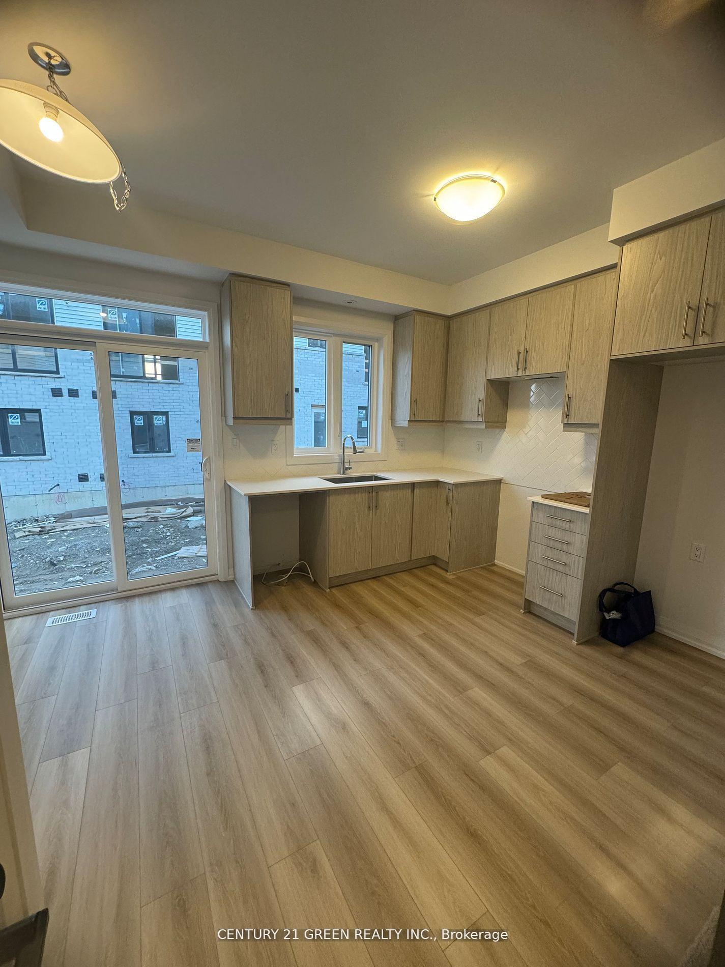 Photo 11 of Unit 85, 55 Tom Brown Drive, Brant, Paris — HOMEH