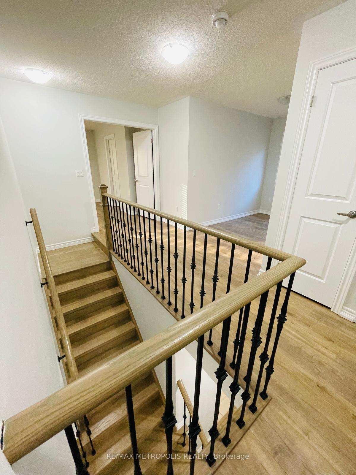 Photo 8 of 10 Barchard Street, Clarington, Newcastle — HOMEH